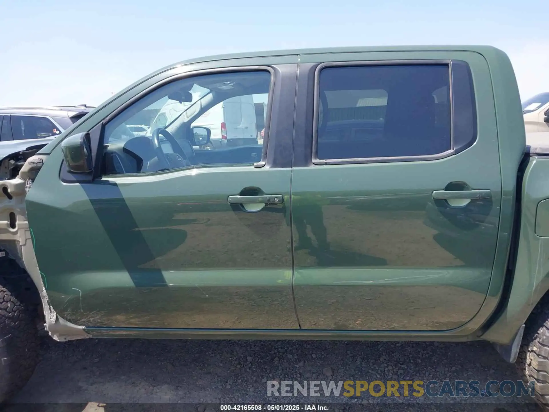 15 Photograph of a damaged car 1N6ED1EK2NN617109 NISSAN FRONTIER 2022
