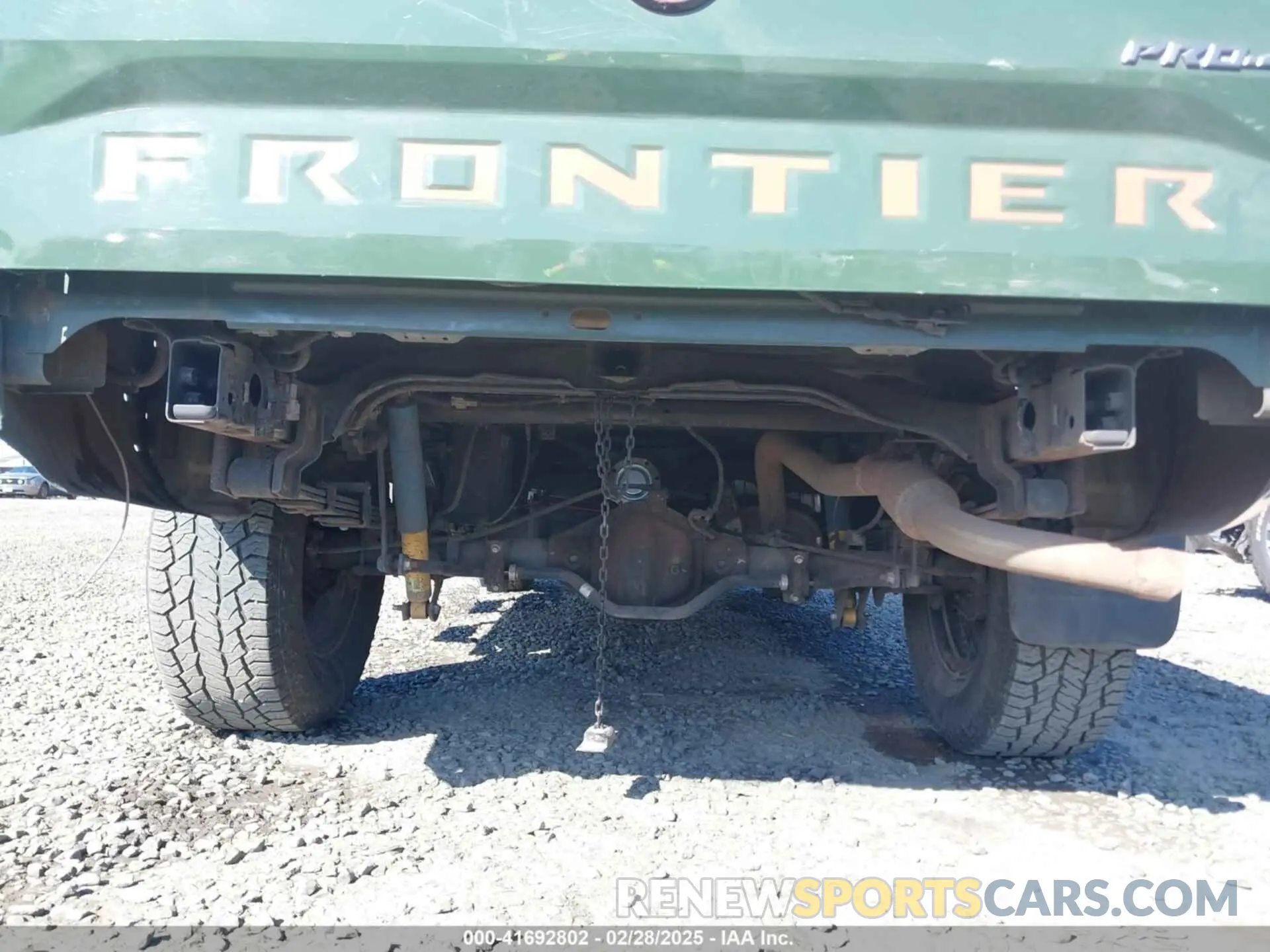 18 Photograph of a damaged car 1N6ED1EK2NN665404 NISSAN FRONTIER 2022