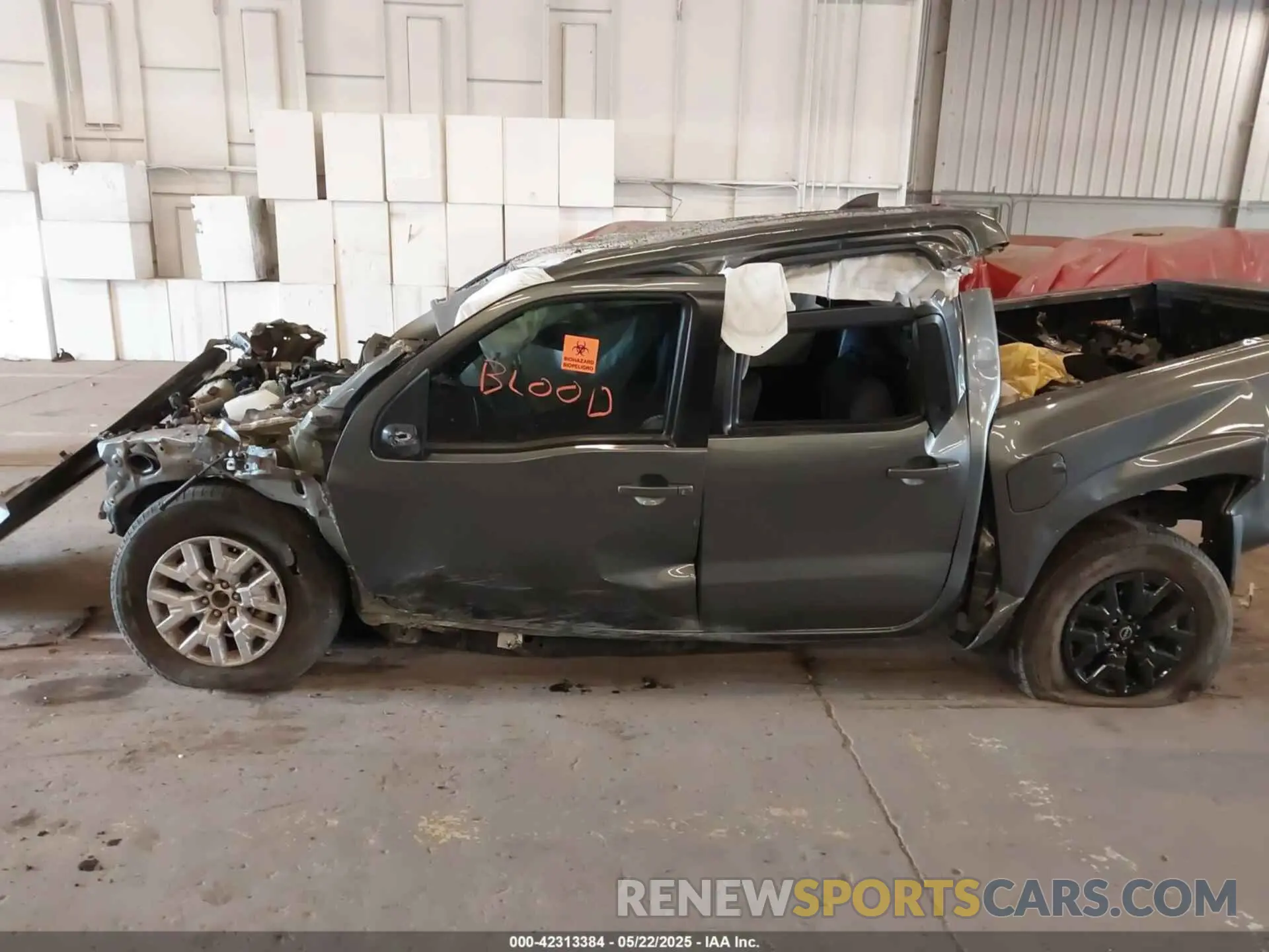 13 Photograph of a damaged car 1N6ED1EK2NN678167 NISSAN FRONTIER 2022