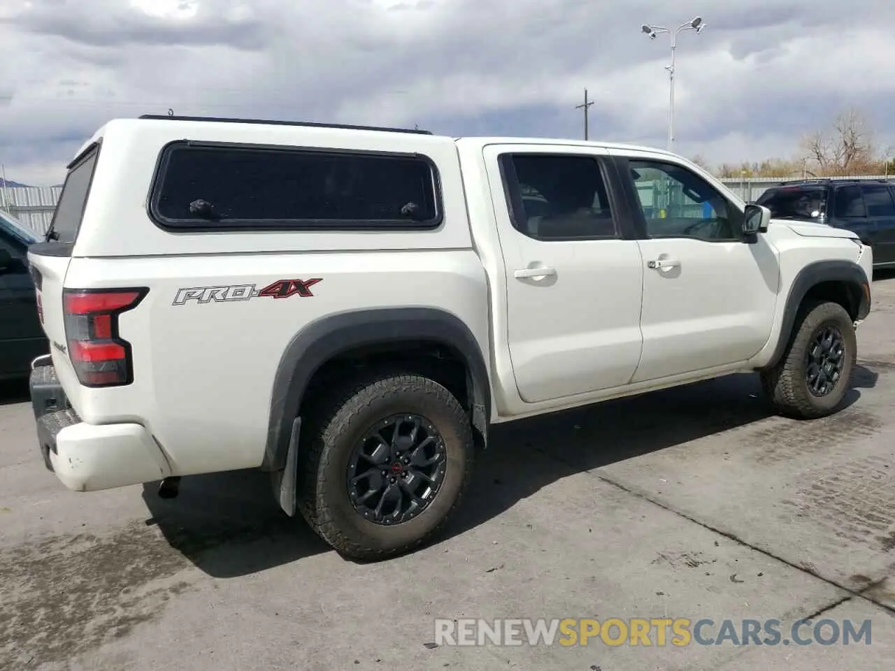 3 Photograph of a damaged car 1N6ED1EK3NN611691 NISSAN FRONTIER 2022