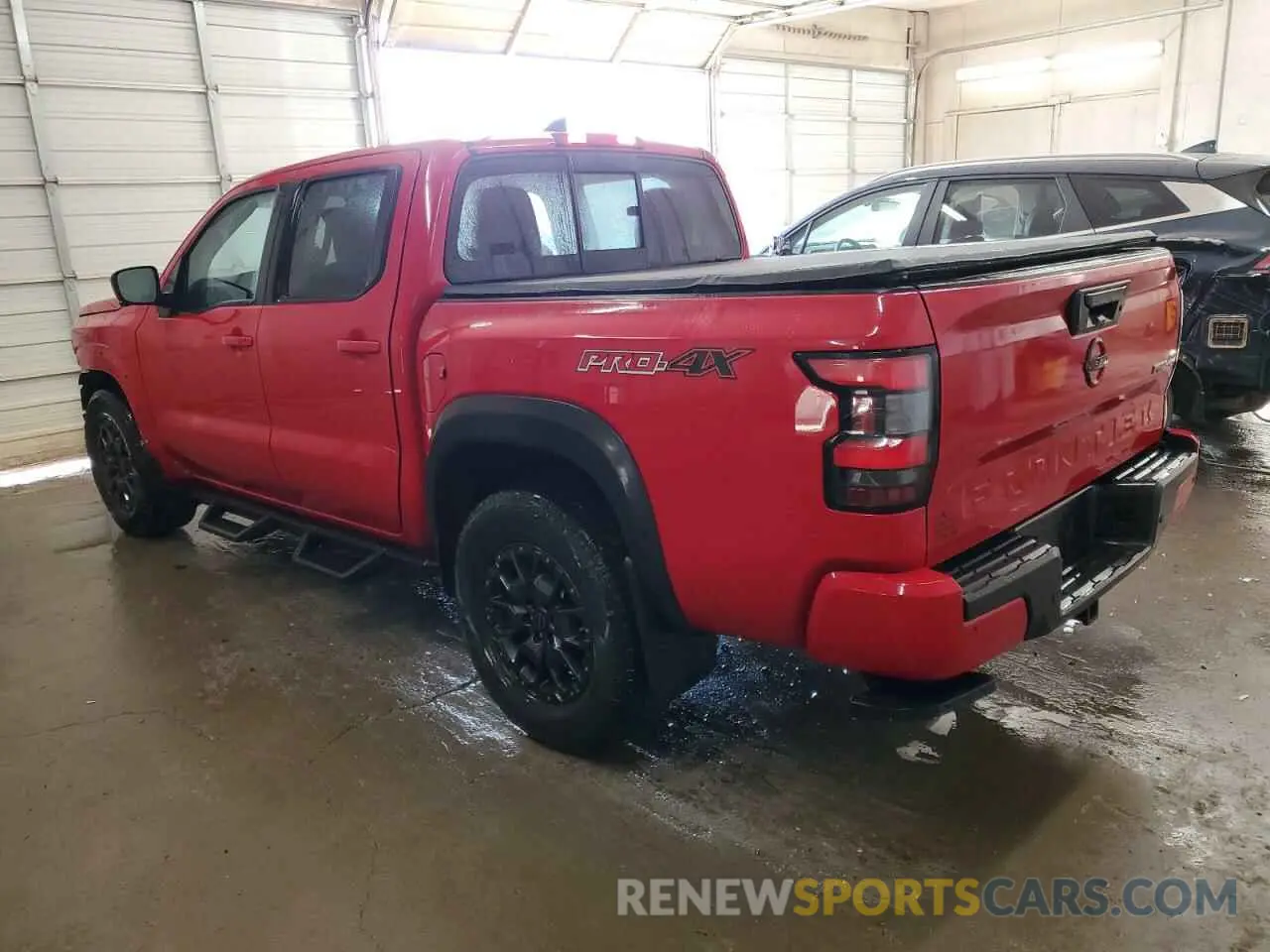 2 Photograph of a damaged car 1N6ED1EK4NN664464 NISSAN FRONTIER 2022