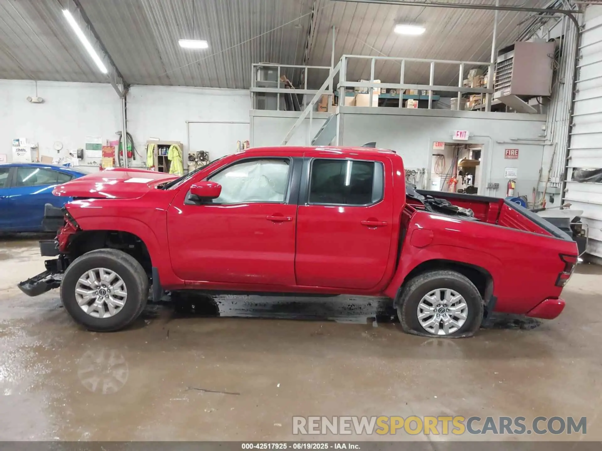 15 Photograph of a damaged car 1N6ED1EK4NN691213 NISSAN FRONTIER 2022