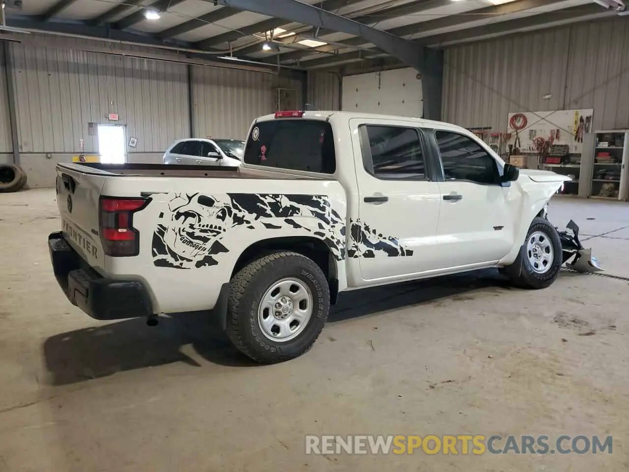 3 Photograph of a damaged car 1N6ED1EK5NN610056 NISSAN FRONTIER 2022