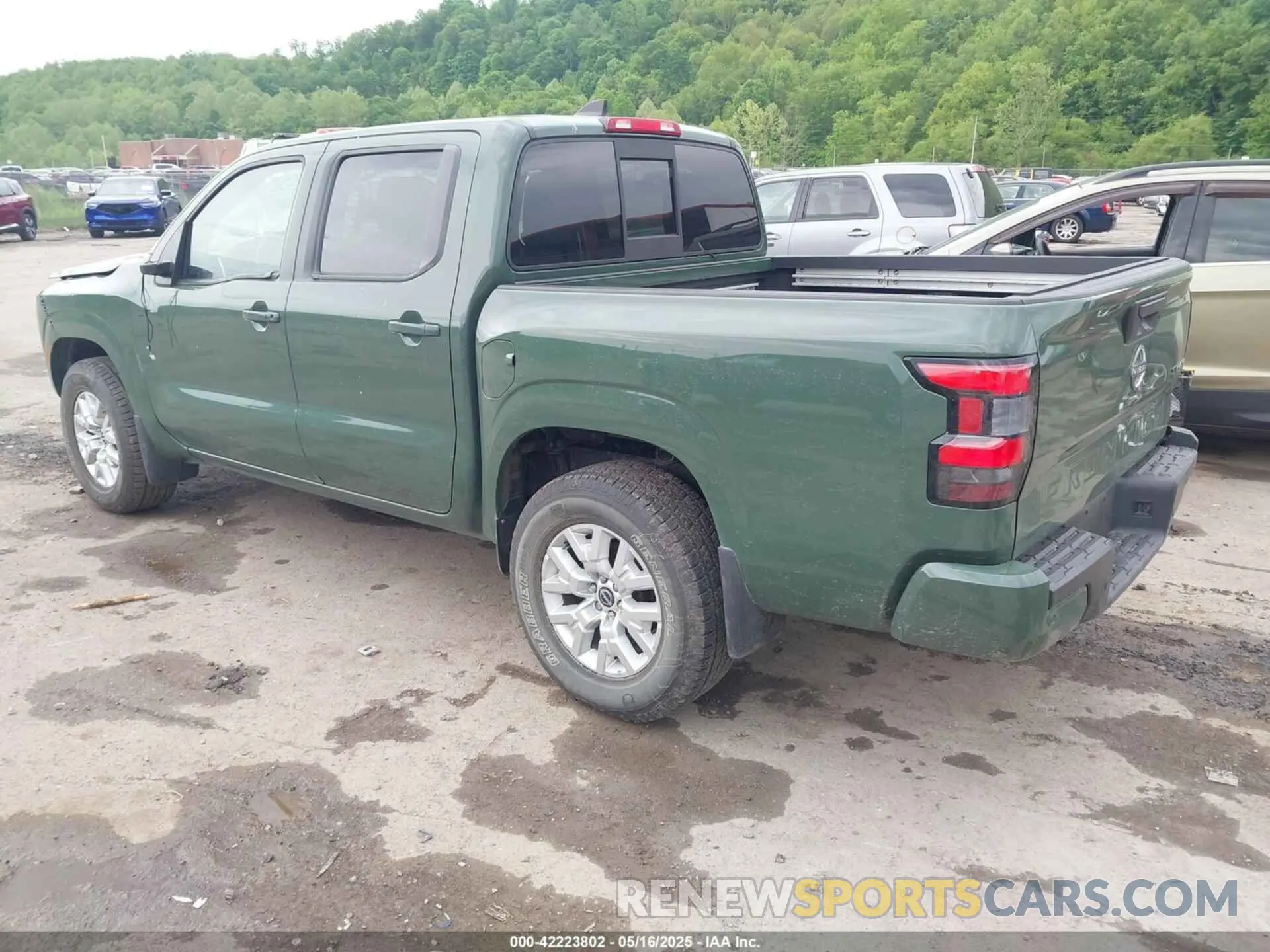 3 Photograph of a damaged car 1N6ED1EK6NN603200 NISSAN FRONTIER 2022