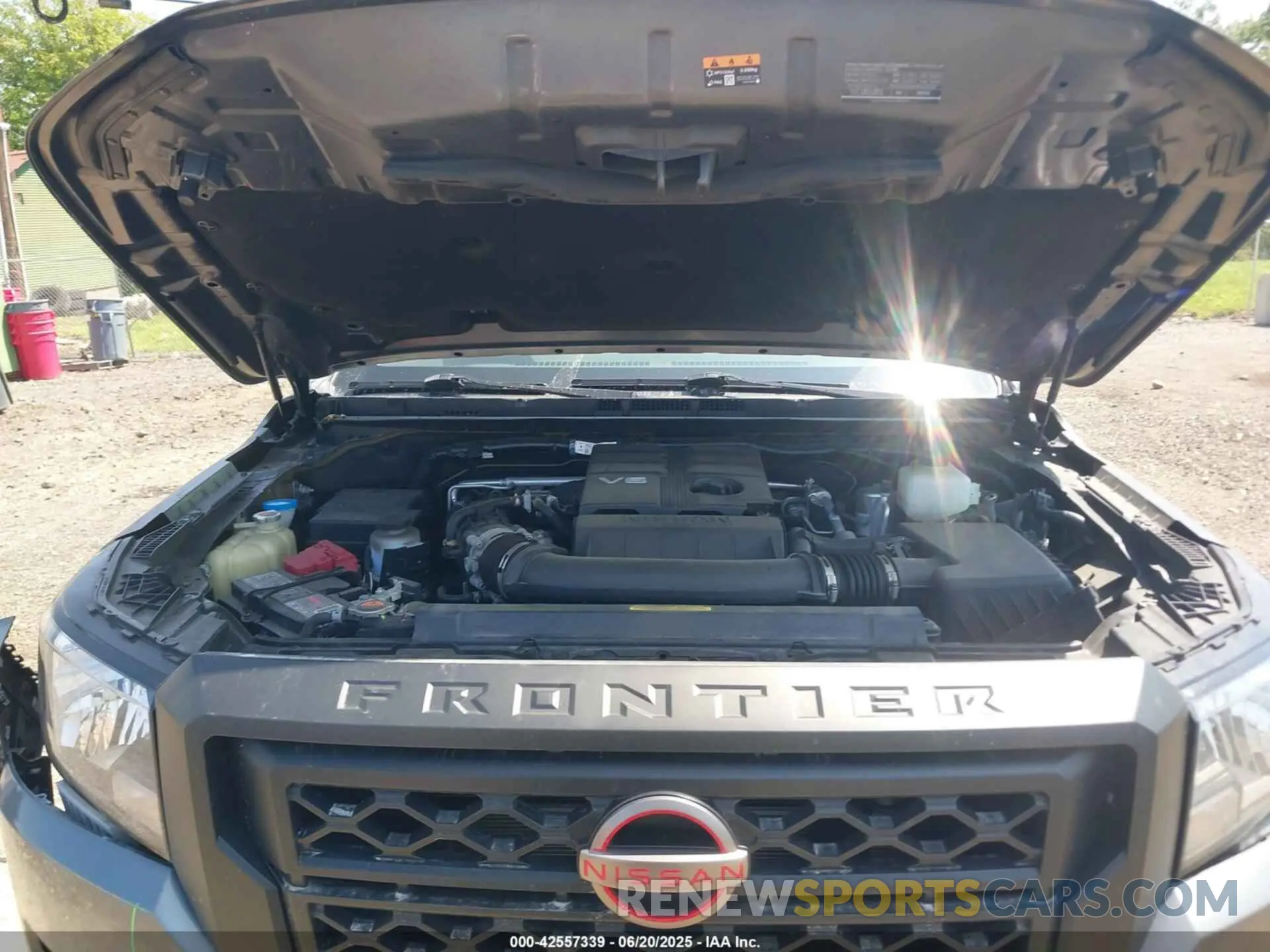 10 Photograph of a damaged car 1N6ED1EK7NN628011 NISSAN FRONTIER 2022
