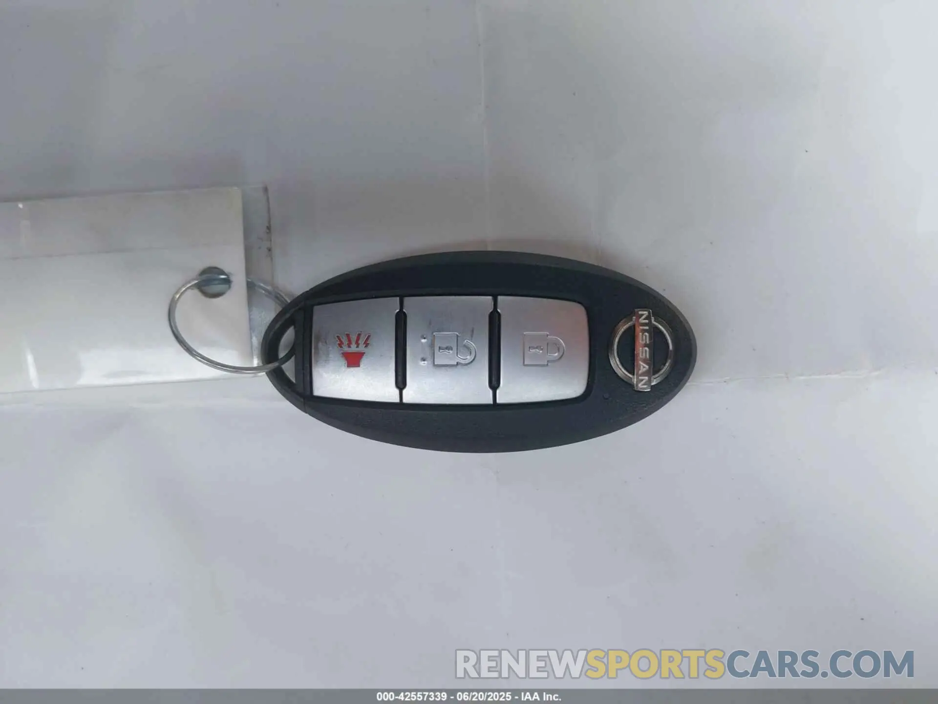 11 Photograph of a damaged car 1N6ED1EK7NN628011 NISSAN FRONTIER 2022