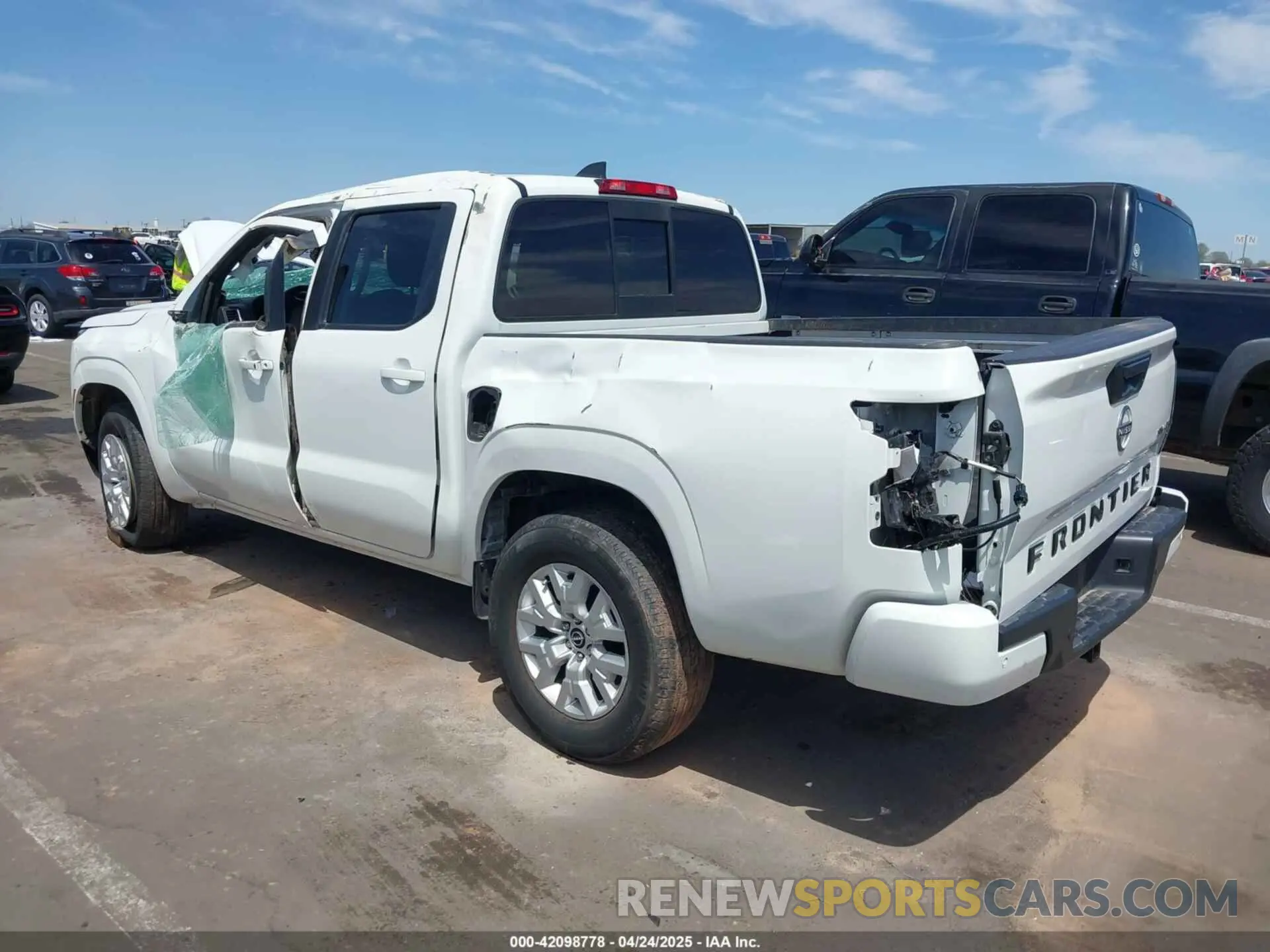 3 Photograph of a damaged car 1N6ED1EK7NN646900 NISSAN FRONTIER 2022