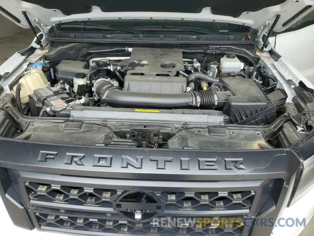 11 Photograph of a damaged car 1N6ED1EK9NN692552 NISSAN FRONTIER 2022