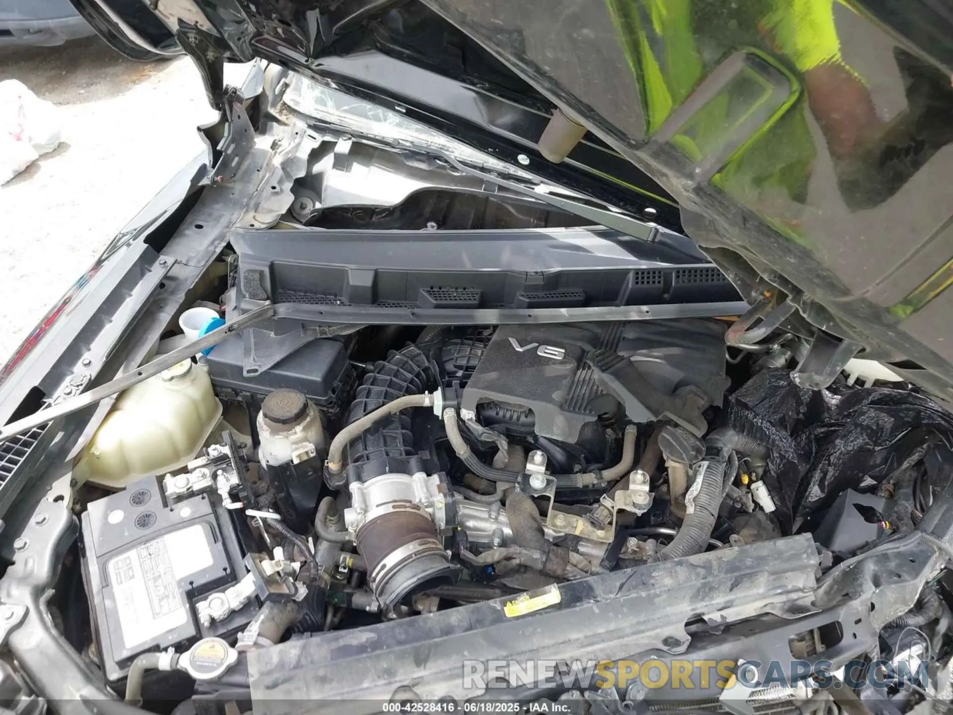 10 Photograph of a damaged car 1N6ED1EKXNN670821 NISSAN FRONTIER 2022