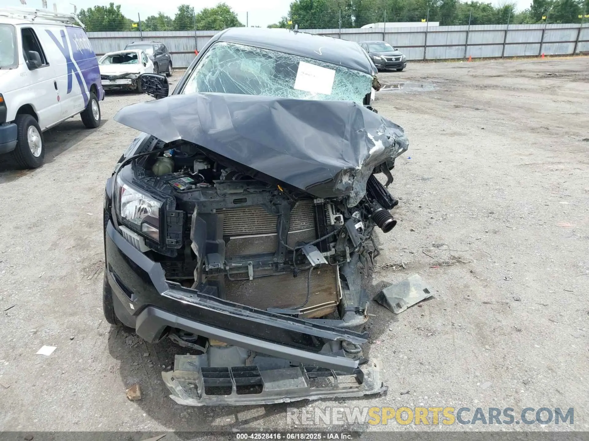 11 Photograph of a damaged car 1N6ED1EKXNN670821 NISSAN FRONTIER 2022