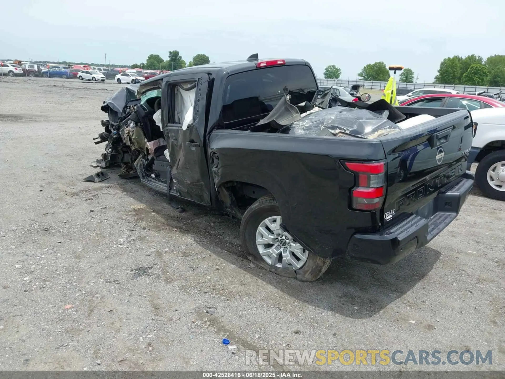3 Photograph of a damaged car 1N6ED1EKXNN670821 NISSAN FRONTIER 2022