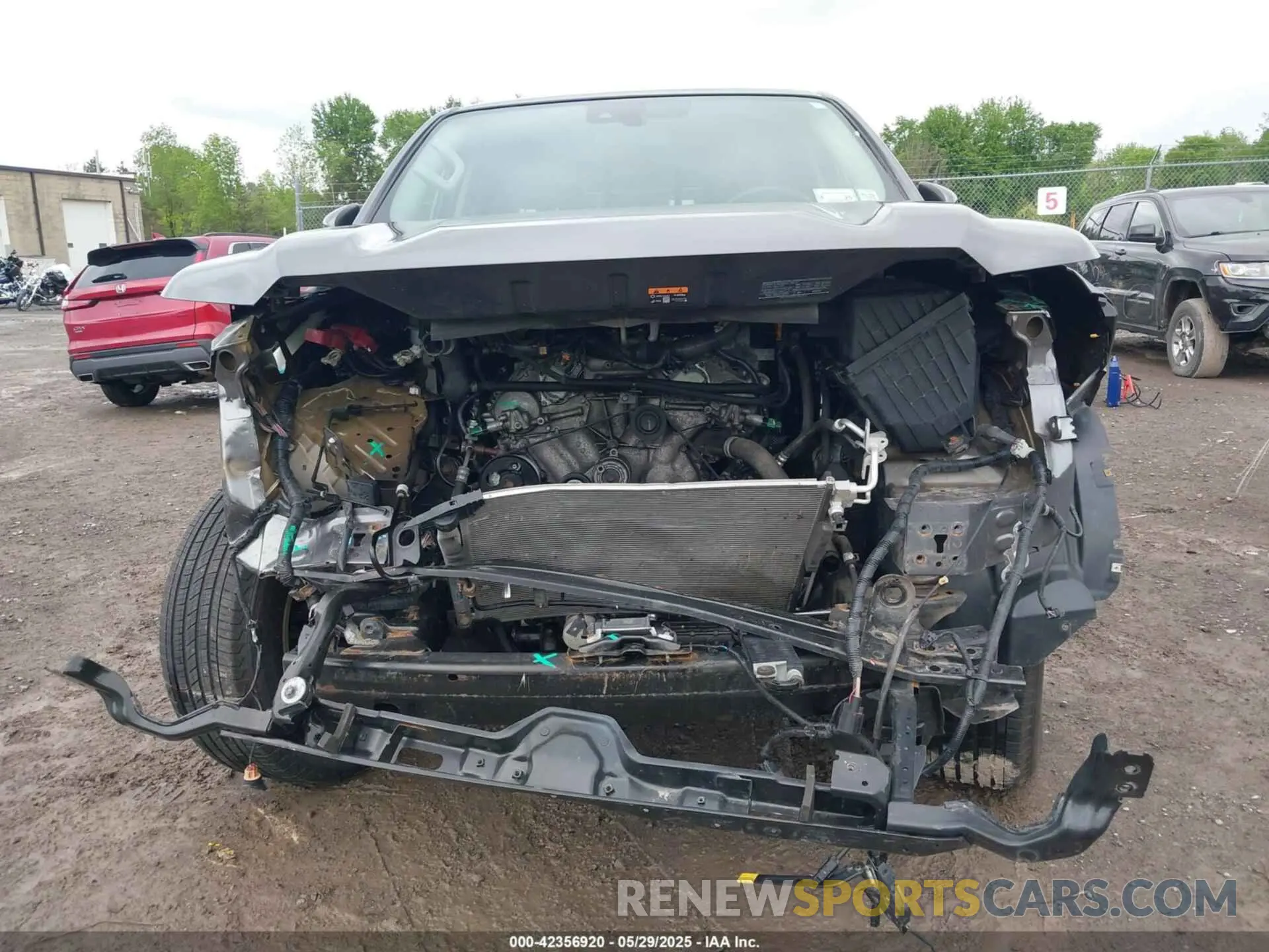 6 Photograph of a damaged car 1N6ED1FK5NN646327 NISSAN FRONTIER 2022