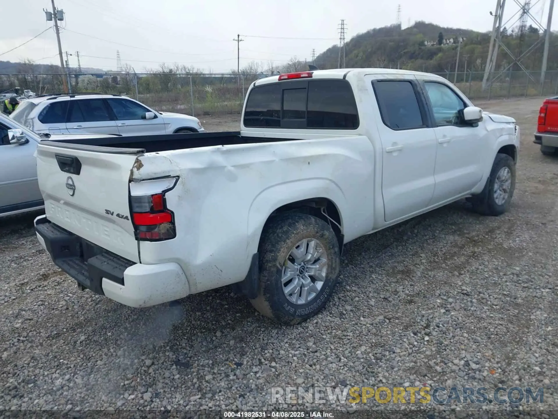 4 Photograph of a damaged car 1N6ED1FK7NN623034 NISSAN FRONTIER 2022