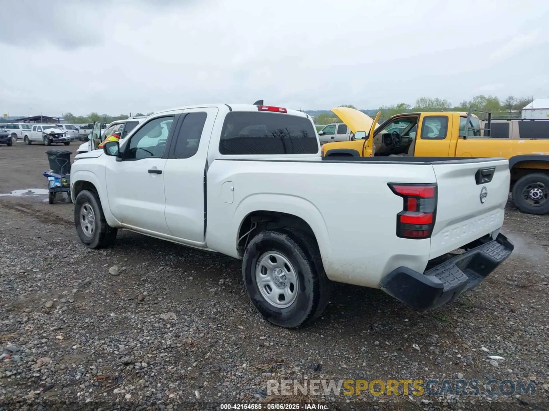 3 Photograph of a damaged car 1N6ED1CL3PN662719 NISSAN FRONTIER 2023