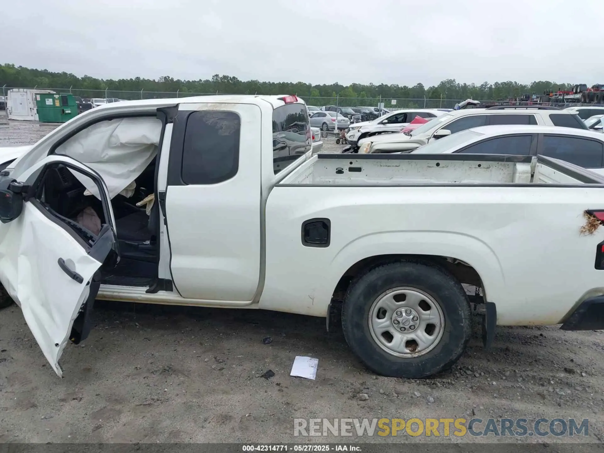 15 Photograph of a damaged car 1N6ED1CL4PN640227 NISSAN FRONTIER 2023