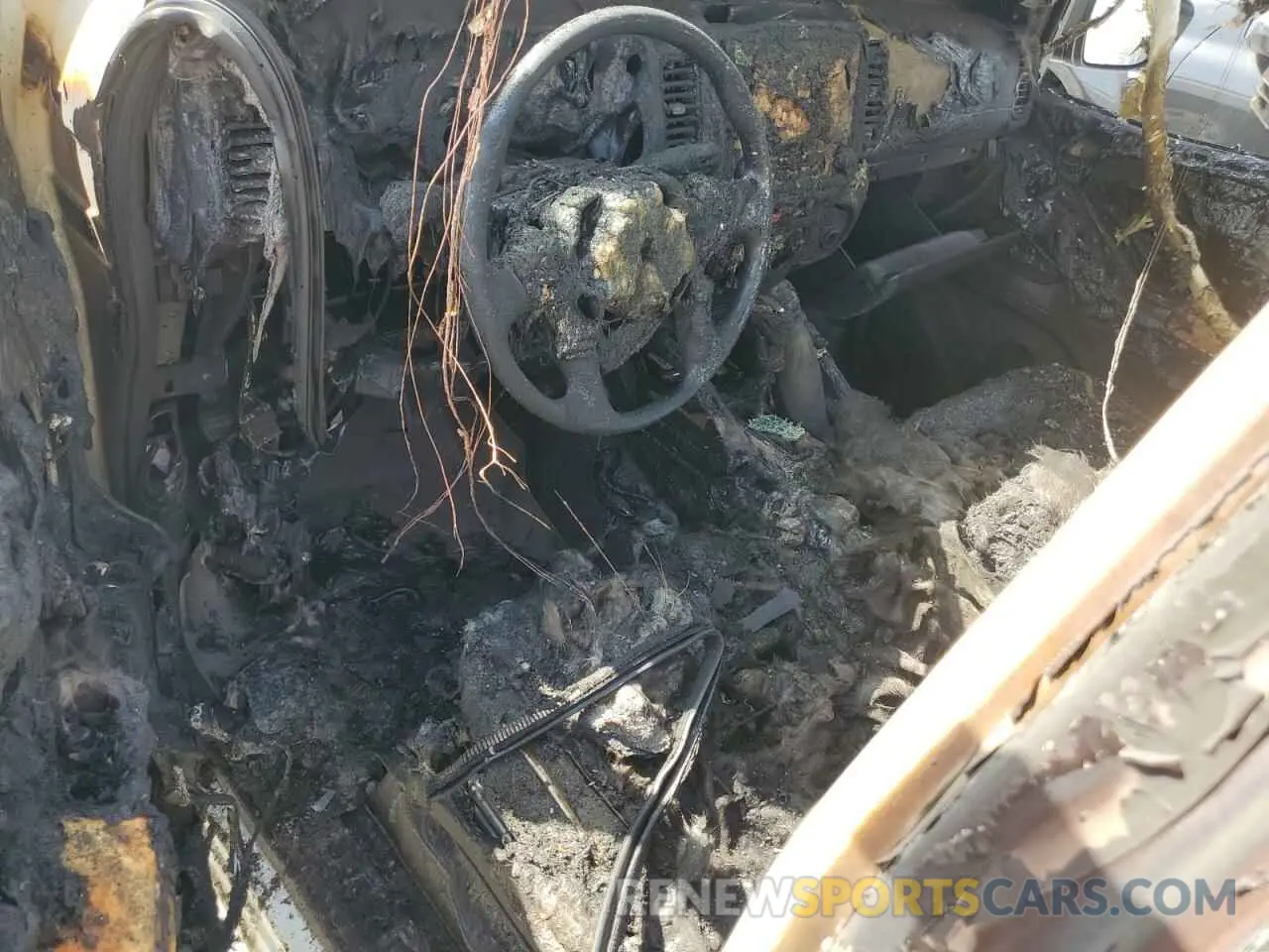 8 Photograph of a damaged car 1N6ED1CL7PN632431 NISSAN FRONTIER 2023
