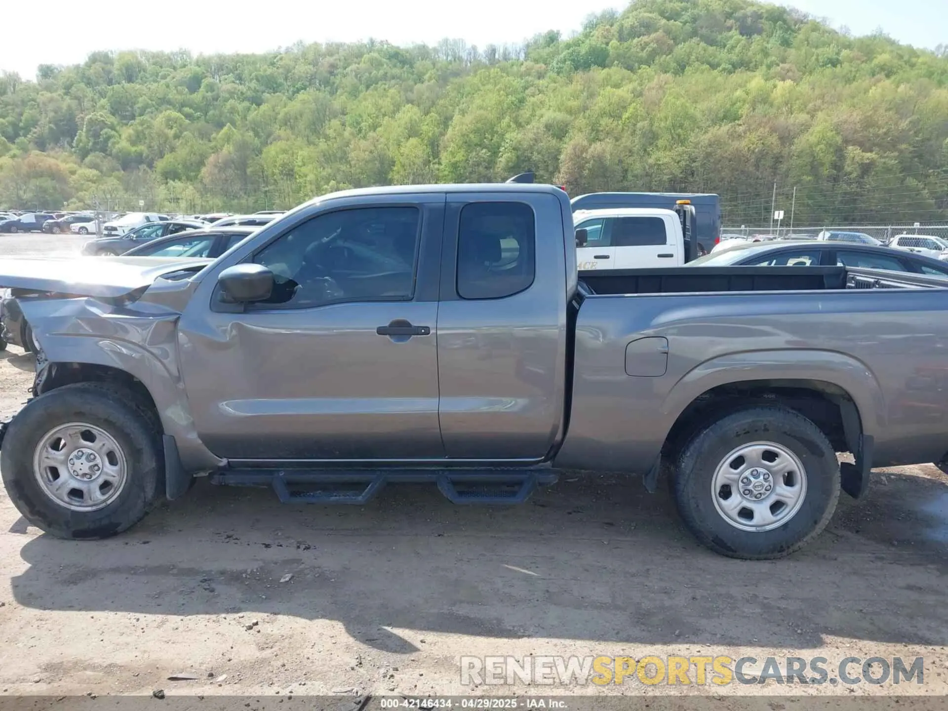 15 Photograph of a damaged car 1N6ED1CM6PN622241 NISSAN FRONTIER 2023