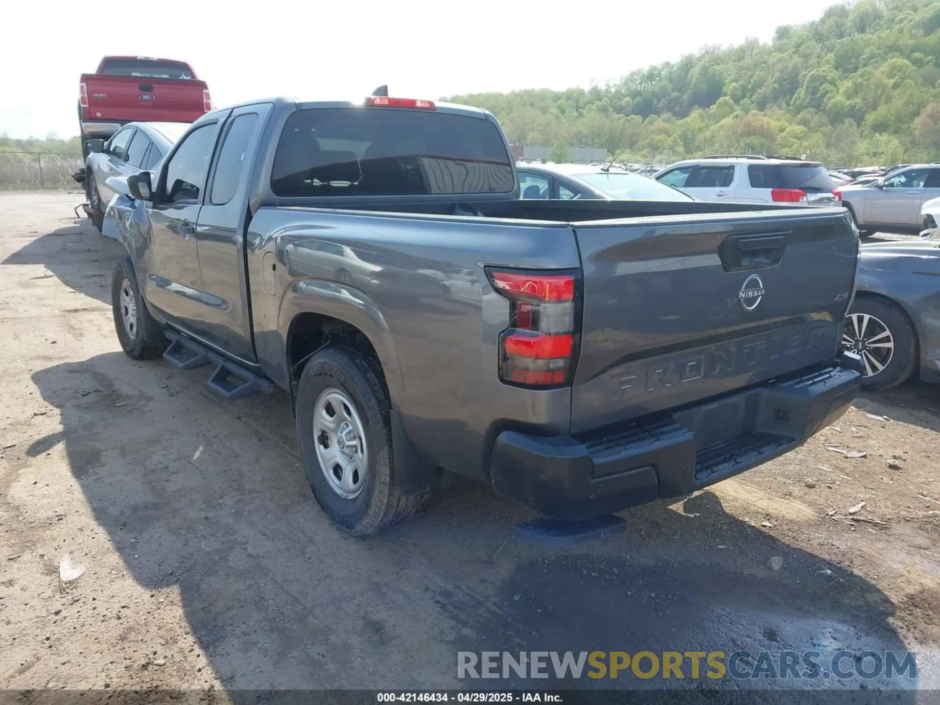 3 Photograph of a damaged car 1N6ED1CM6PN622241 NISSAN FRONTIER 2023