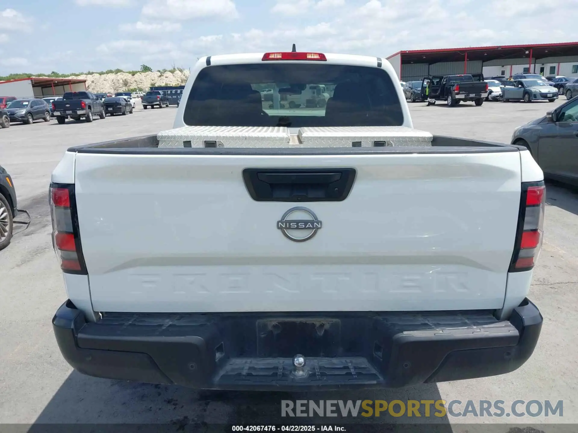 16 Photograph of a damaged car 1N6ED1EJ1PN624532 NISSAN FRONTIER 2023