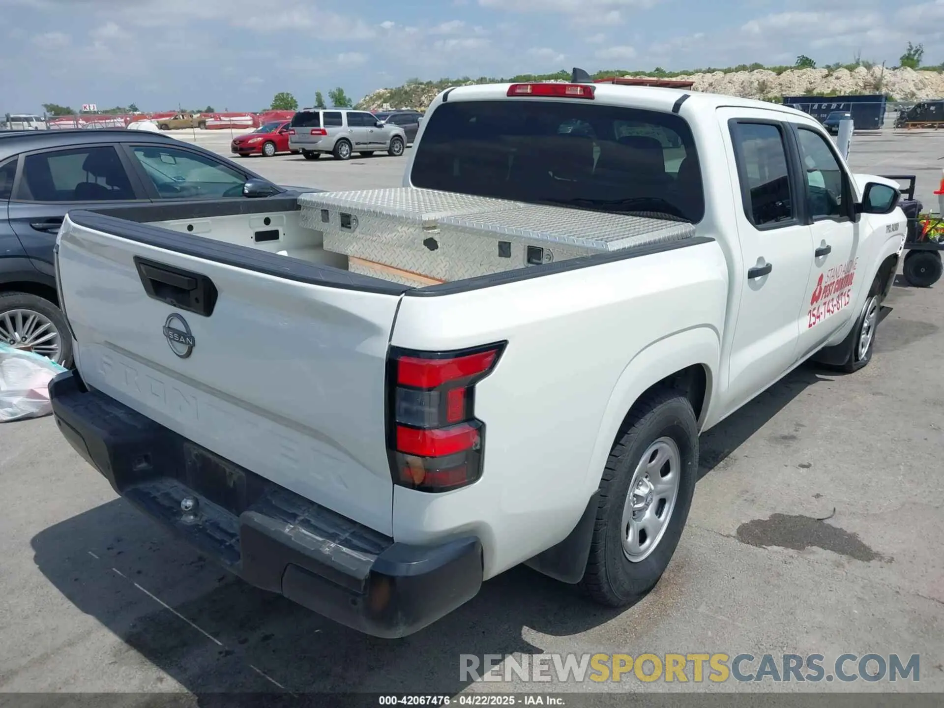 4 Photograph of a damaged car 1N6ED1EJ1PN624532 NISSAN FRONTIER 2023