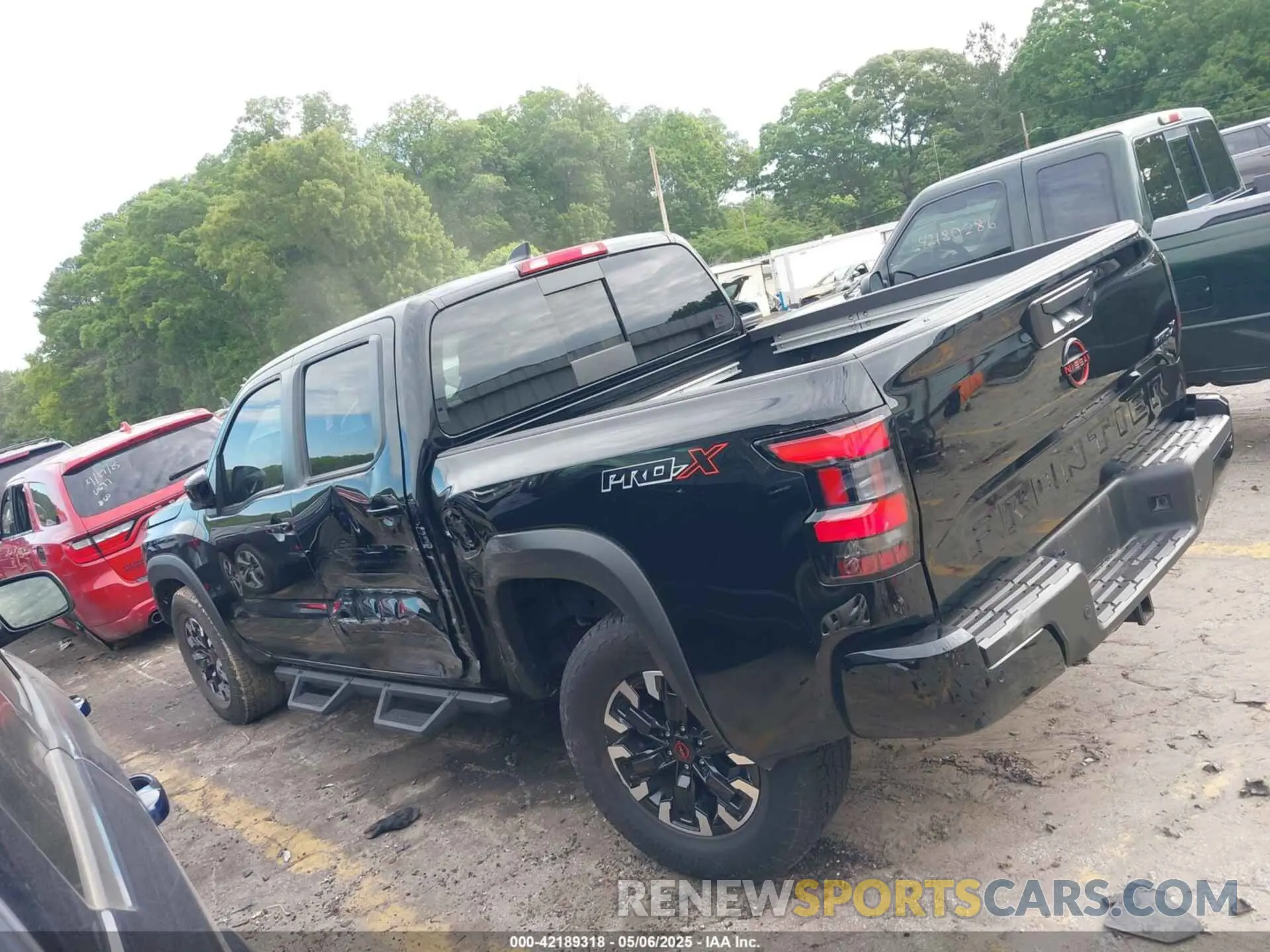 14 Photograph of a damaged car 1N6ED1EJ1PN666246 NISSAN FRONTIER 2023