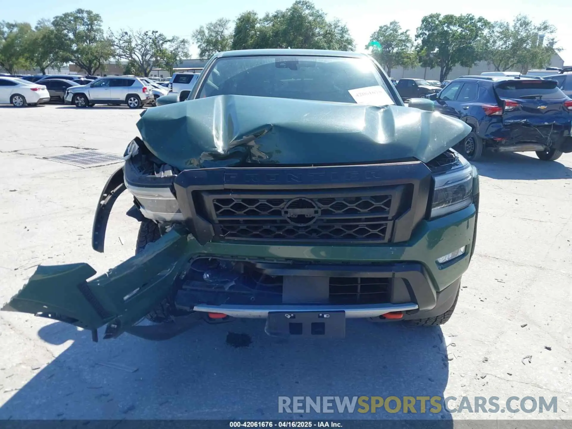 12 Photograph of a damaged car 1N6ED1EJ2PN620439 NISSAN FRONTIER 2023
