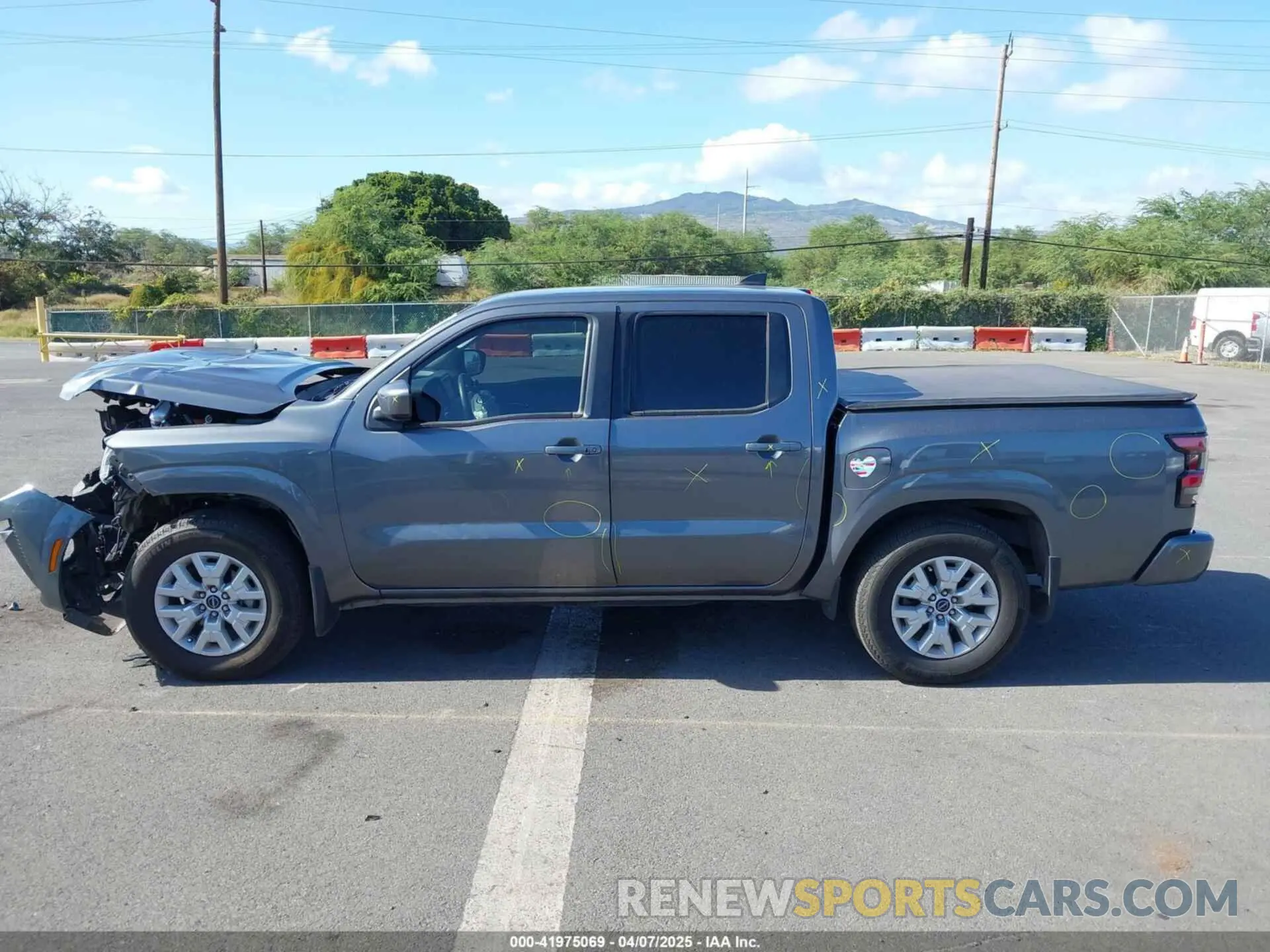 15 Photograph of a damaged car 1N6ED1EJ4PN640336 NISSAN FRONTIER 2023