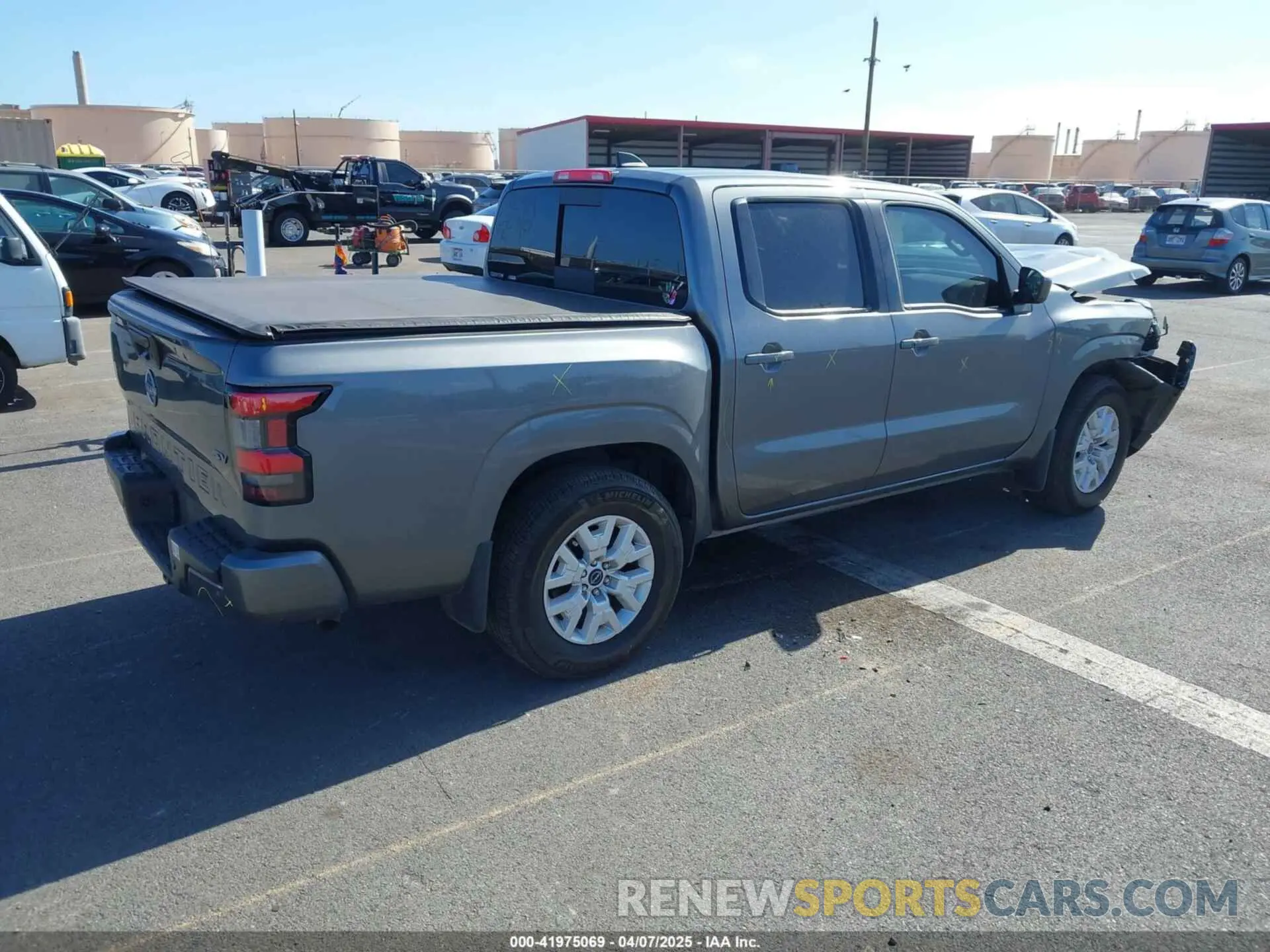 4 Photograph of a damaged car 1N6ED1EJ4PN640336 NISSAN FRONTIER 2023