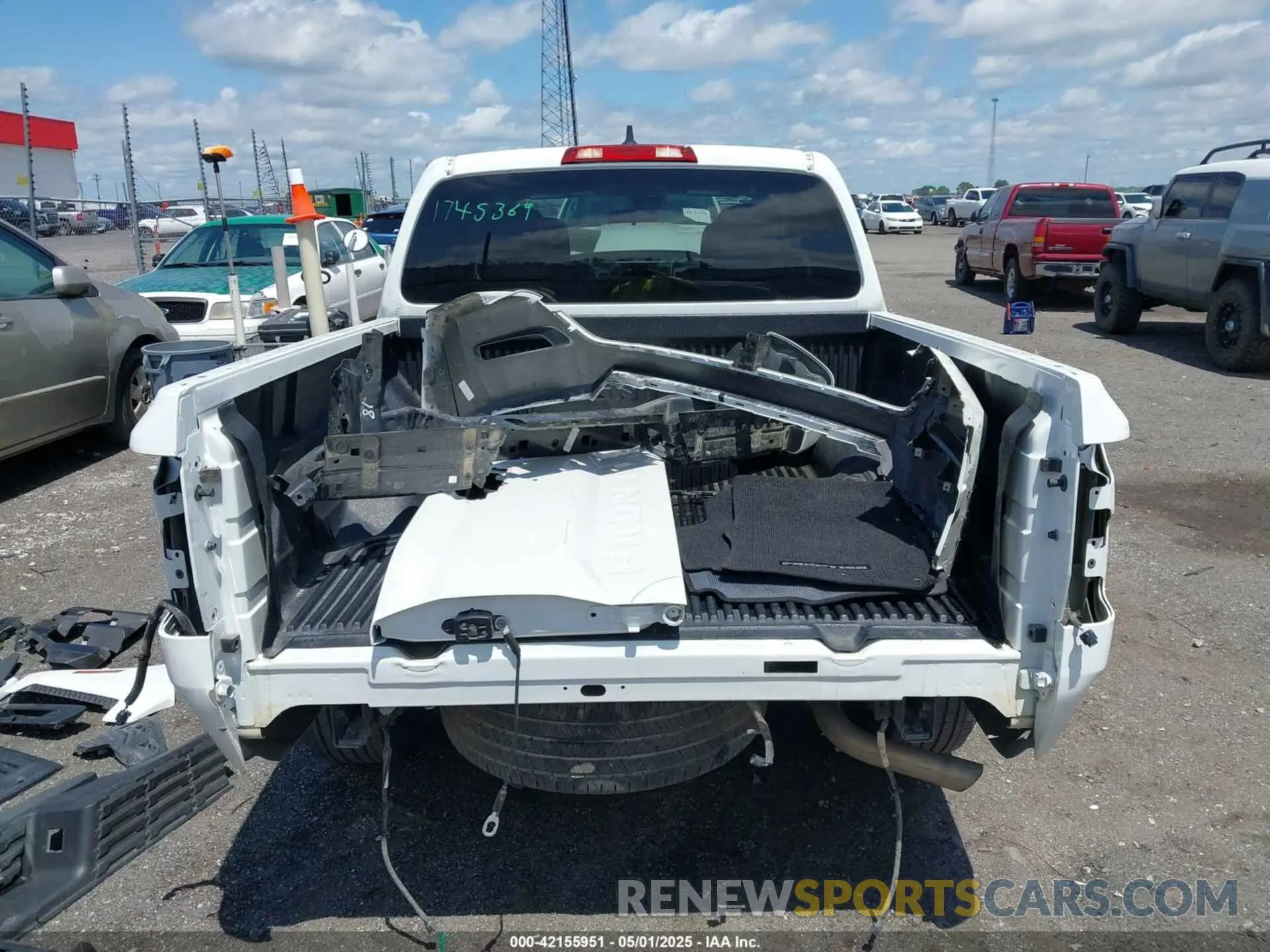 19 Photograph of a damaged car 1N6ED1EJ5PN643830 NISSAN FRONTIER 2023