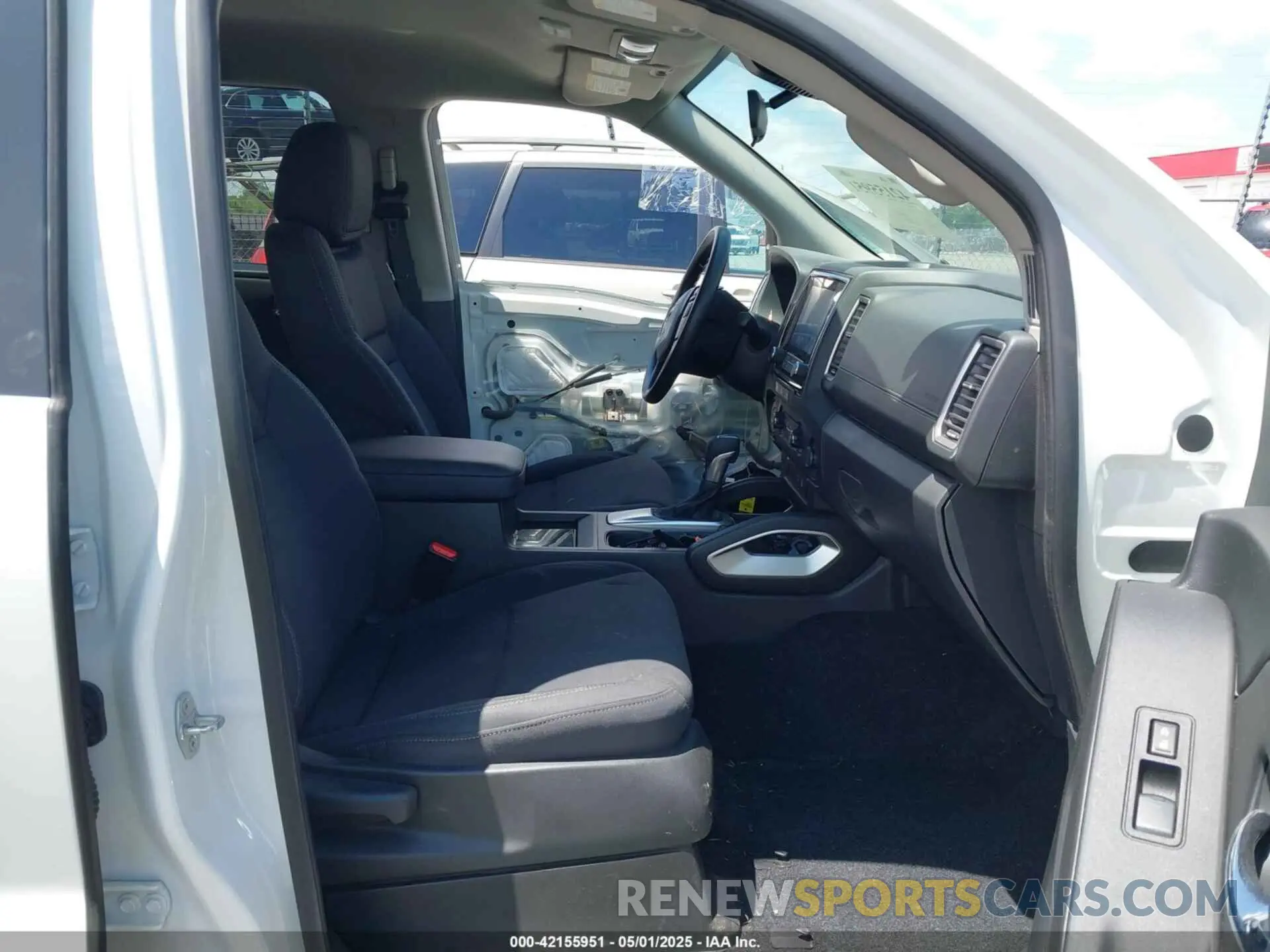 5 Photograph of a damaged car 1N6ED1EJ5PN643830 NISSAN FRONTIER 2023