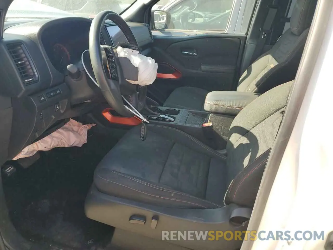 7 Photograph of a damaged car 1N6ED1EJ6PN661933 NISSAN FRONTIER 2023