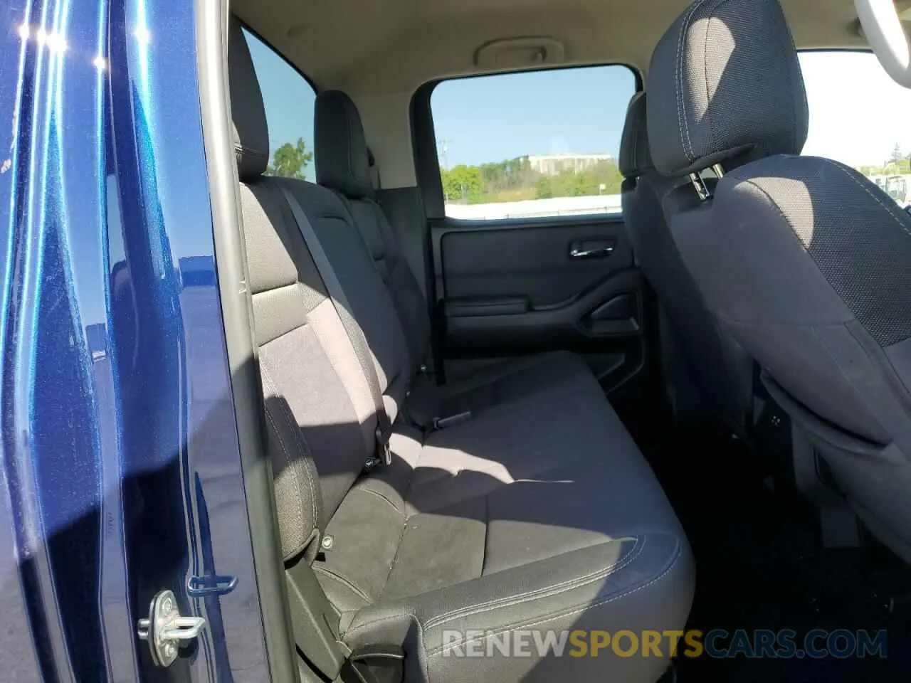 10 Photograph of a damaged car 1N6ED1EJ8PN654918 NISSAN FRONTIER 2023
