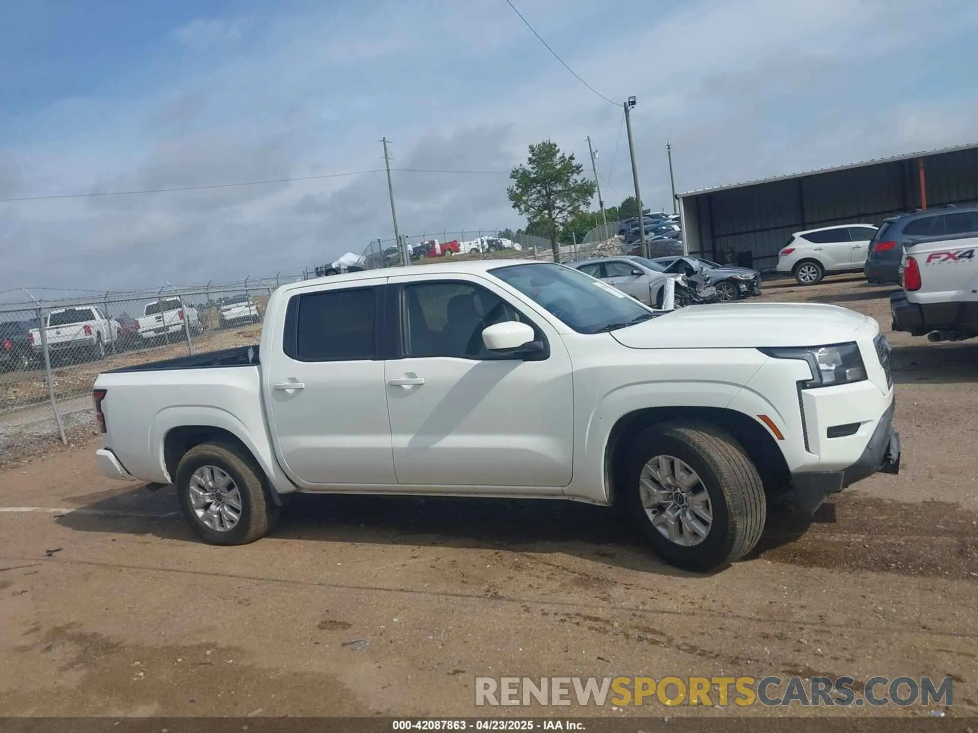 14 Photograph of a damaged car 1N6ED1EJXPN667864 NISSAN FRONTIER 2023