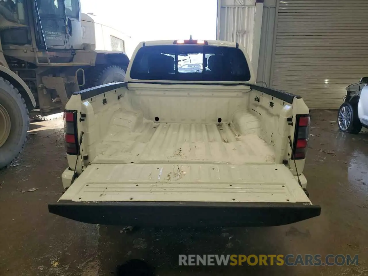 6 Photograph of a damaged car 1N6ED1EK4PN629264 NISSAN FRONTIER 2023