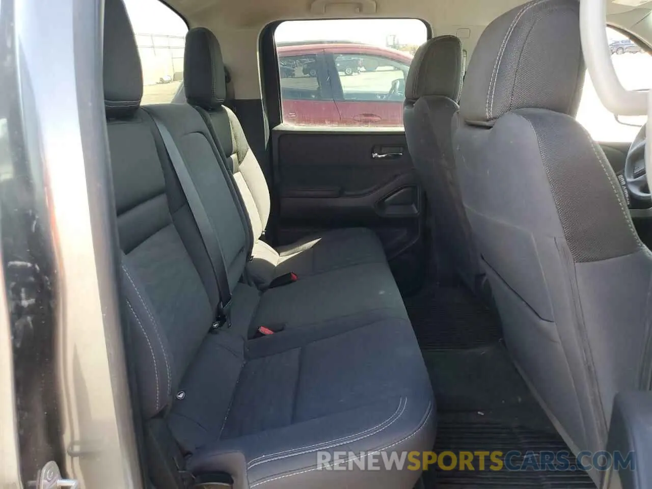 10 Photograph of a damaged car 1N6ED1EK4PN658425 NISSAN FRONTIER 2023