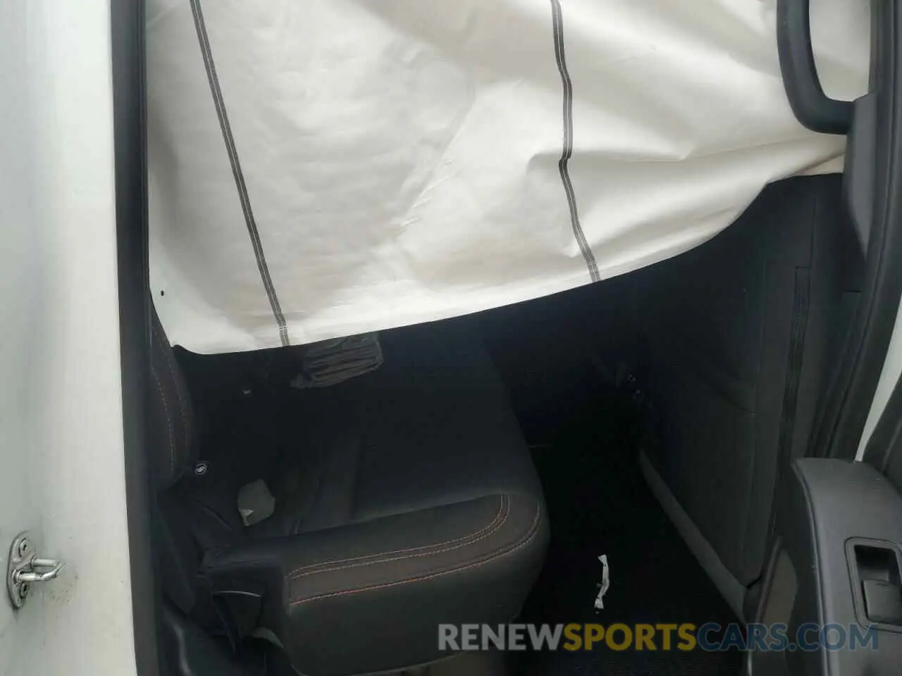 11 Photograph of a damaged car 1N6ED1EK5PN666467 NISSAN FRONTIER 2023