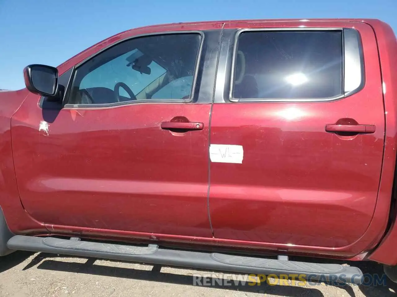 12 Photograph of a damaged car 1N6ED1EK6PN604205 NISSAN FRONTIER 2023