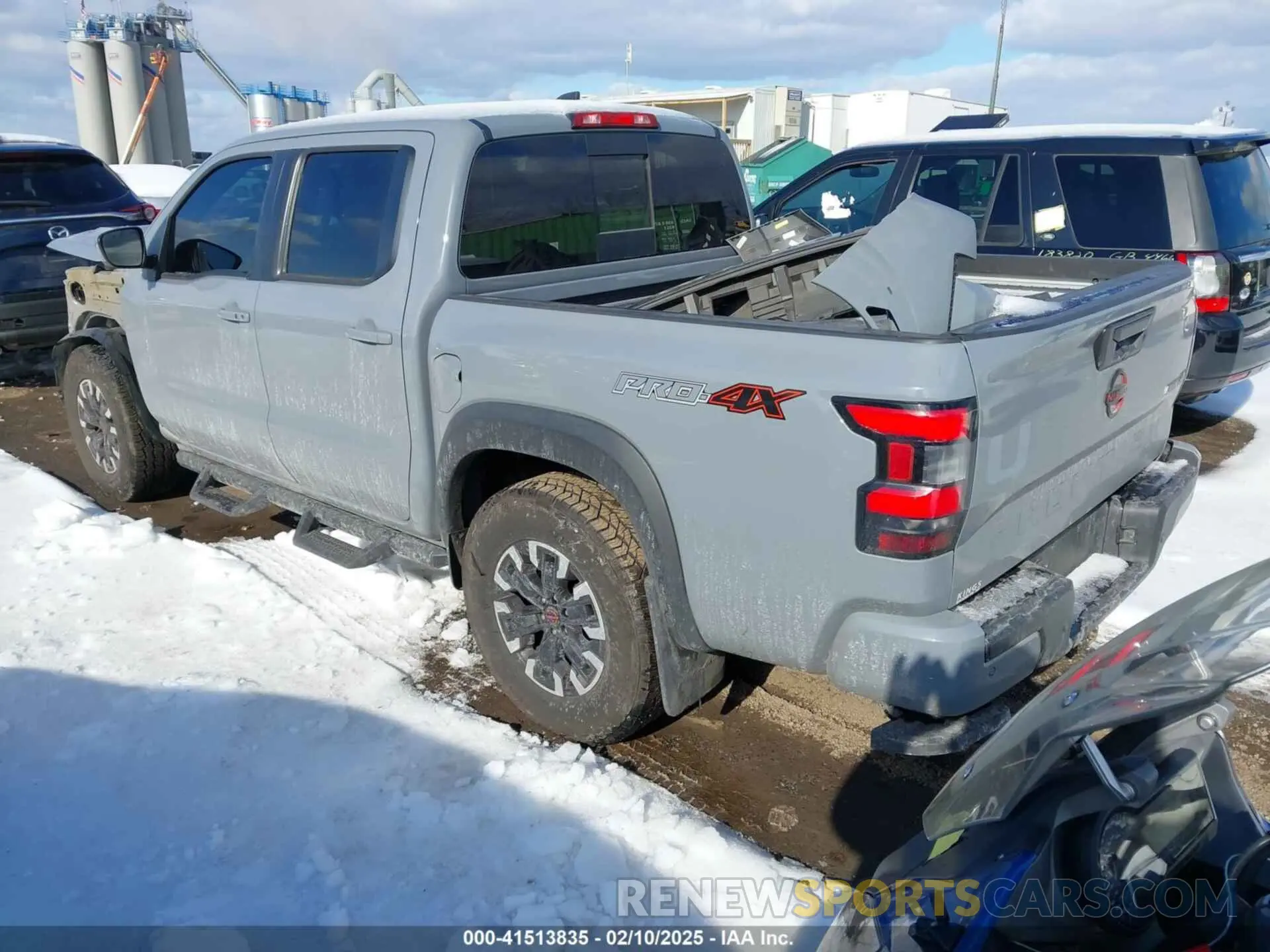 3 Photograph of a damaged car 1N6ED1EK6PN653100 NISSAN FRONTIER 2023