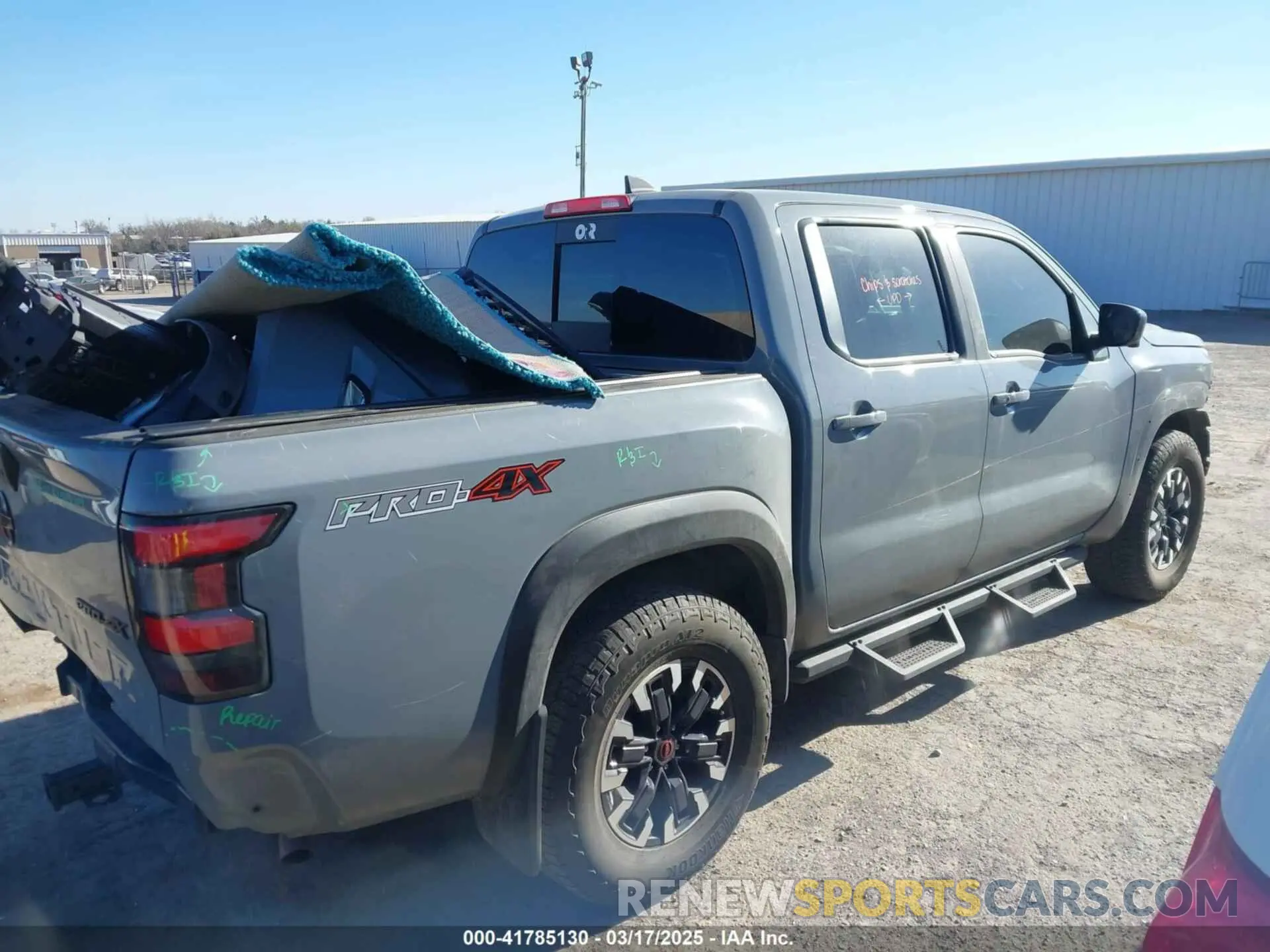 14 Photograph of a damaged car 1N6ED1EK7PN670665 NISSAN FRONTIER 2023