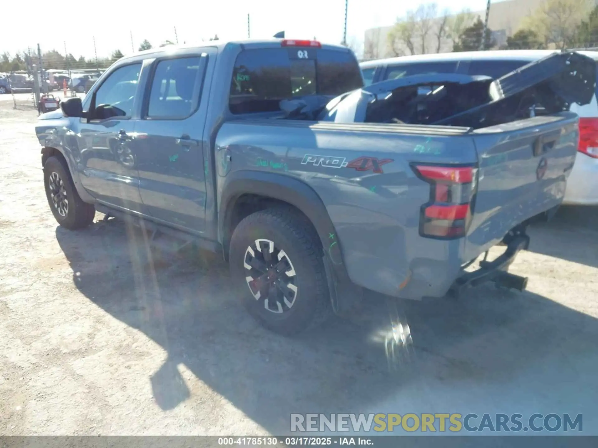 3 Photograph of a damaged car 1N6ED1EK7PN670665 NISSAN FRONTIER 2023