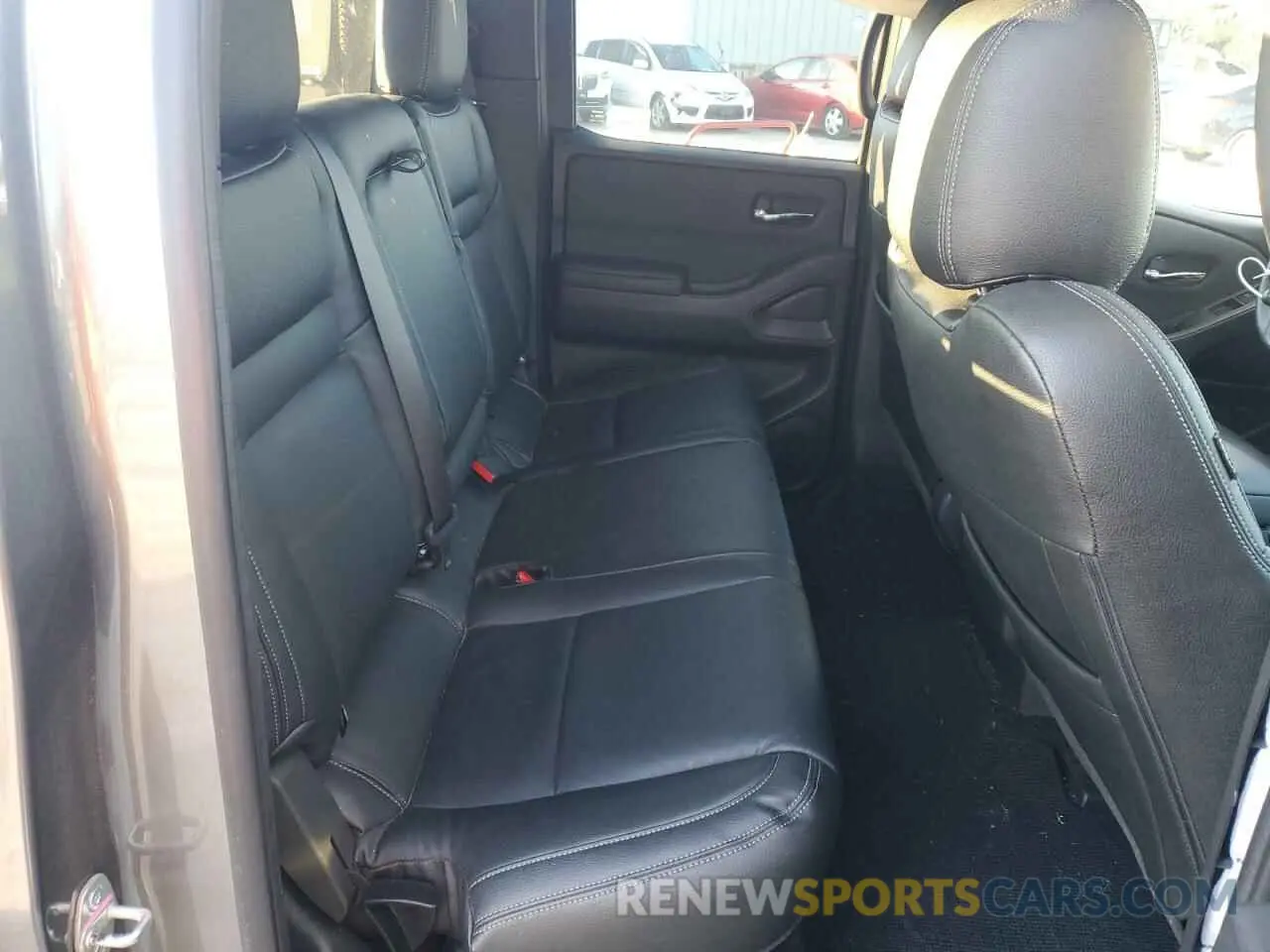 10 Photograph of a damaged car 1N6ED1EK7PN672948 NISSAN FRONTIER 2023