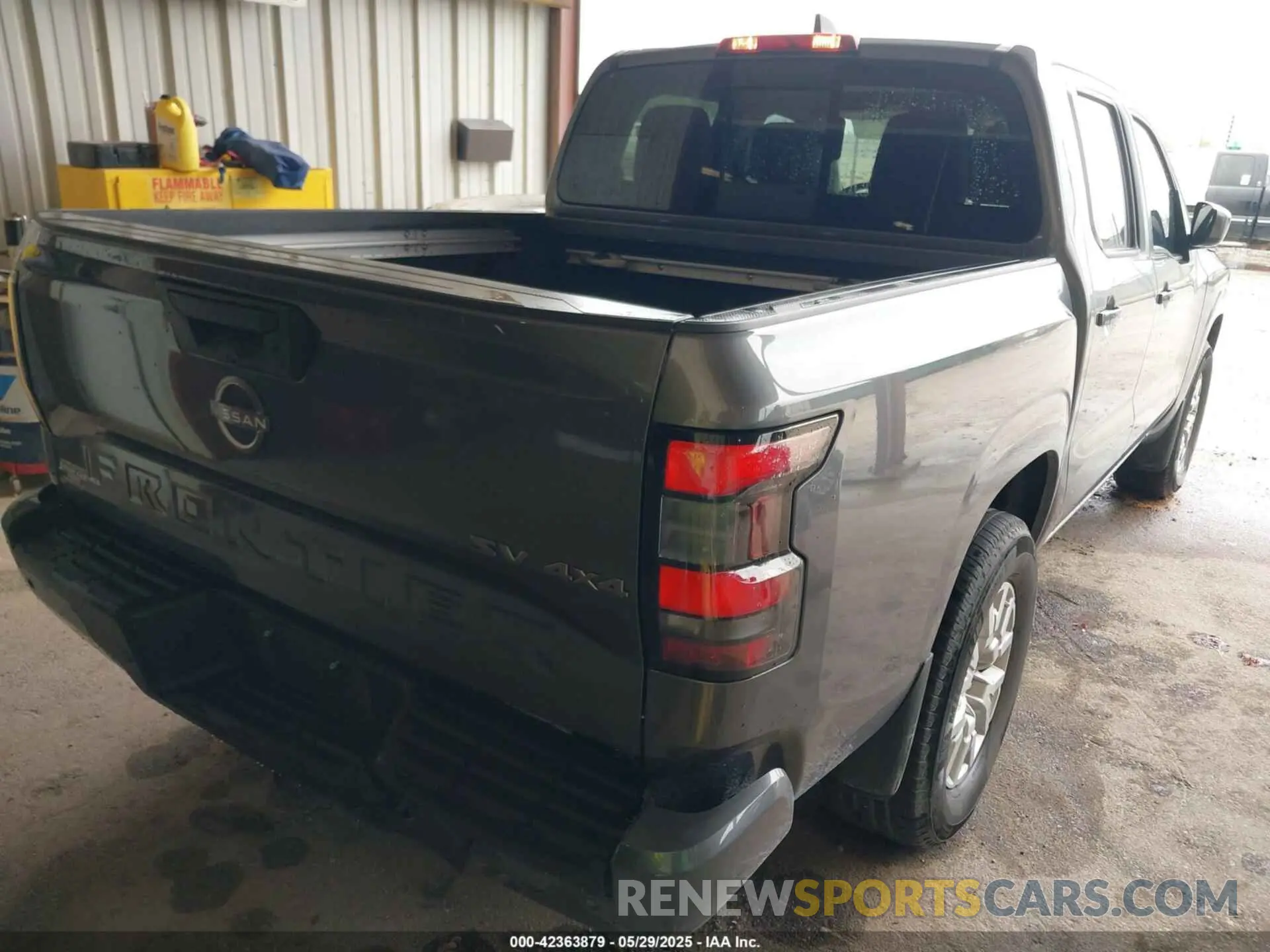 4 Photograph of a damaged car 1N6ED1EK8PN610121 NISSAN FRONTIER 2023