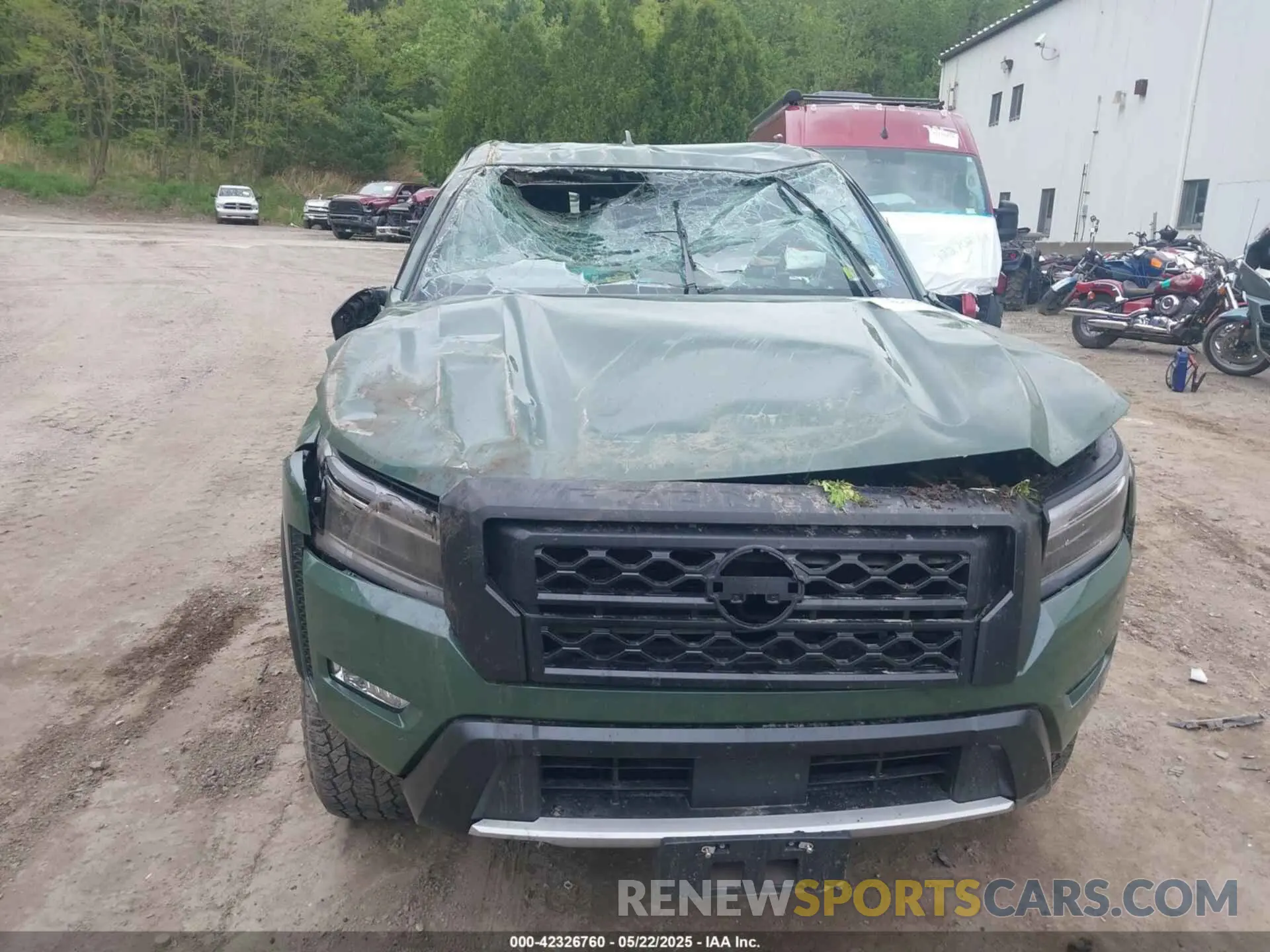 16 Photograph of a damaged car 1N6ED1EK8PN672361 NISSAN FRONTIER 2023