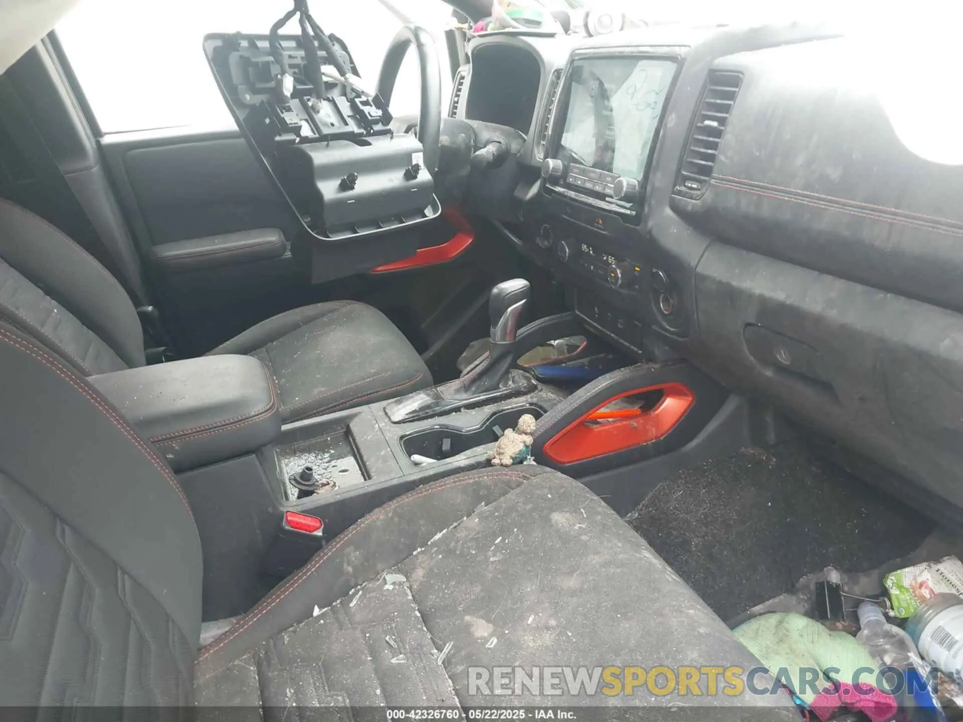5 Photograph of a damaged car 1N6ED1EK8PN672361 NISSAN FRONTIER 2023