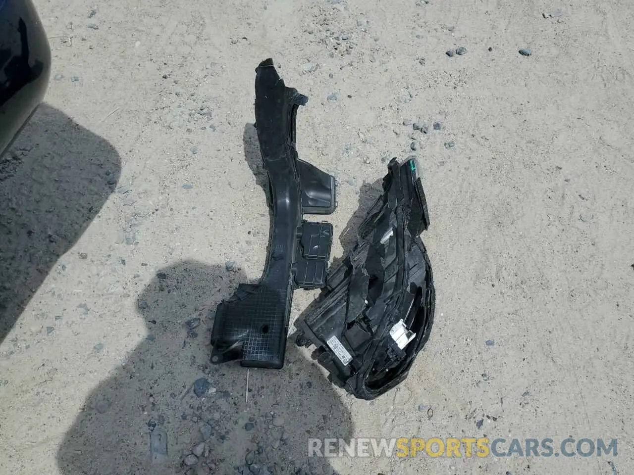 12 Photograph of a damaged car 1N6ED1EK8PN672862 NISSAN FRONTIER 2023