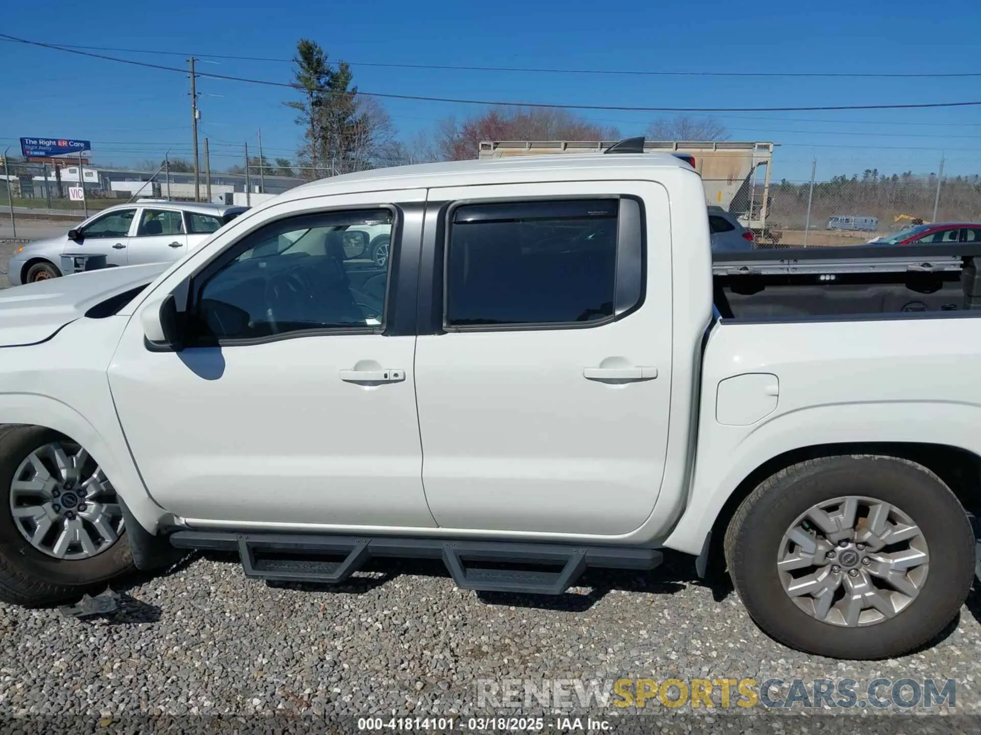 14 Photograph of a damaged car 1N6ED1EKXPN615417 NISSAN FRONTIER 2023