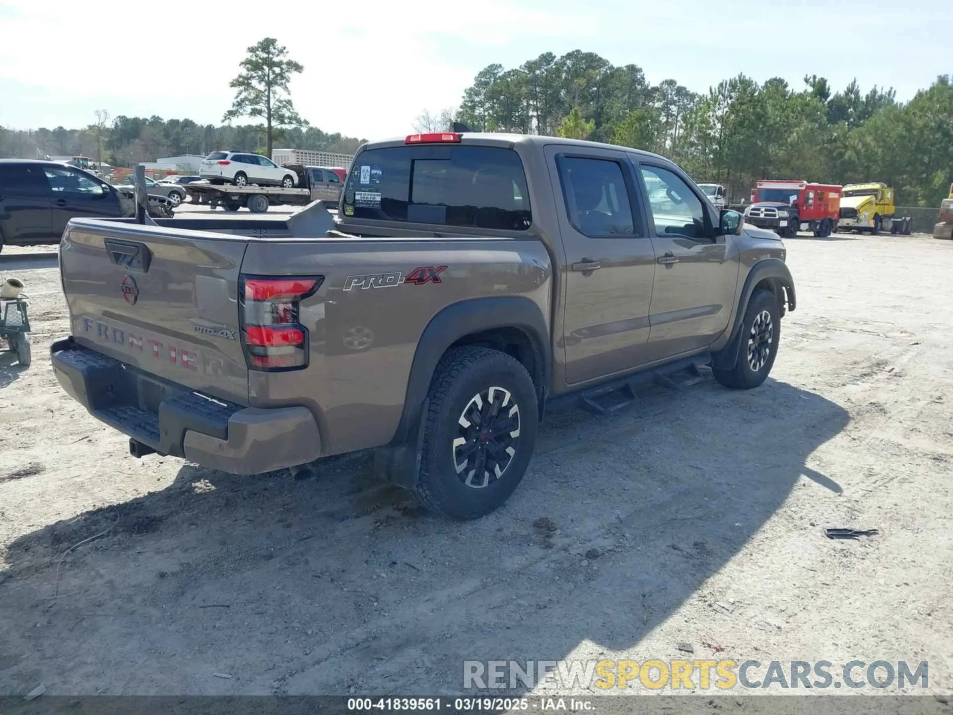 4 Photograph of a damaged car 1N6ED1EKXPN620732 NISSAN FRONTIER 2023