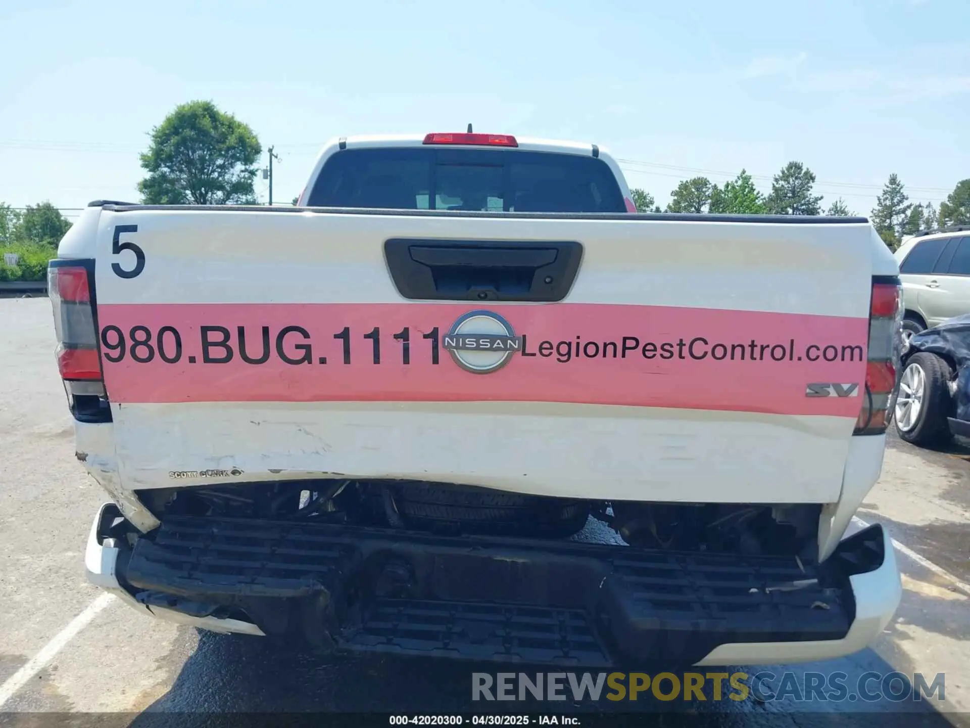 17 Photograph of a damaged car 1N6ED1FJ0PN664986 NISSAN FRONTIER 2023