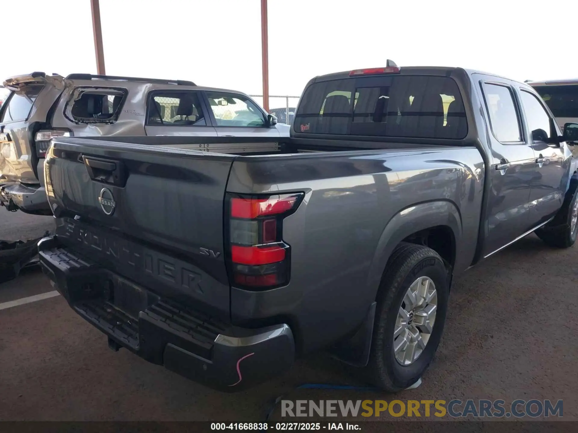 17 Photograph of a damaged car 1N6ED1FJ9PN671676 NISSAN FRONTIER 2023
