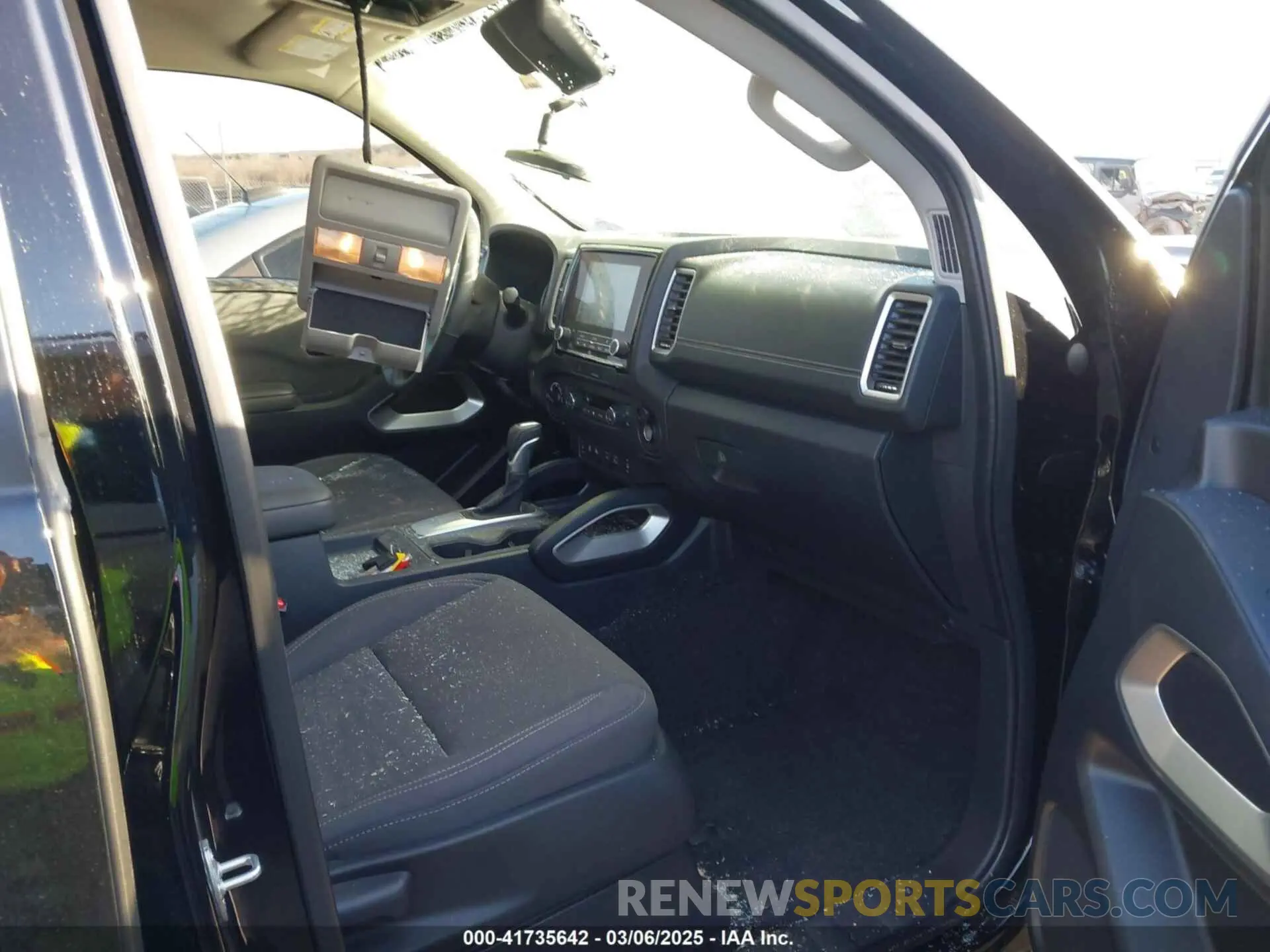 5 Photograph of a damaged car 1N6ED1FK1PN625087 NISSAN FRONTIER 2023